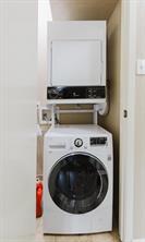 2901 San Jacinto BLVD # 205