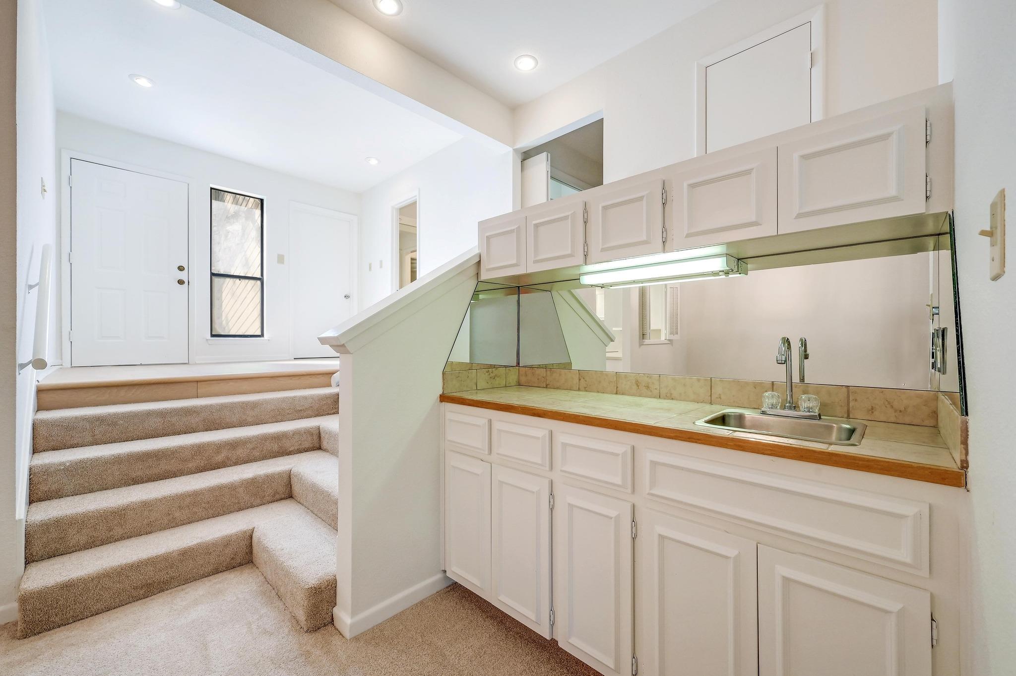 6820 N Cypress Point # 22, Austin Unit: 22