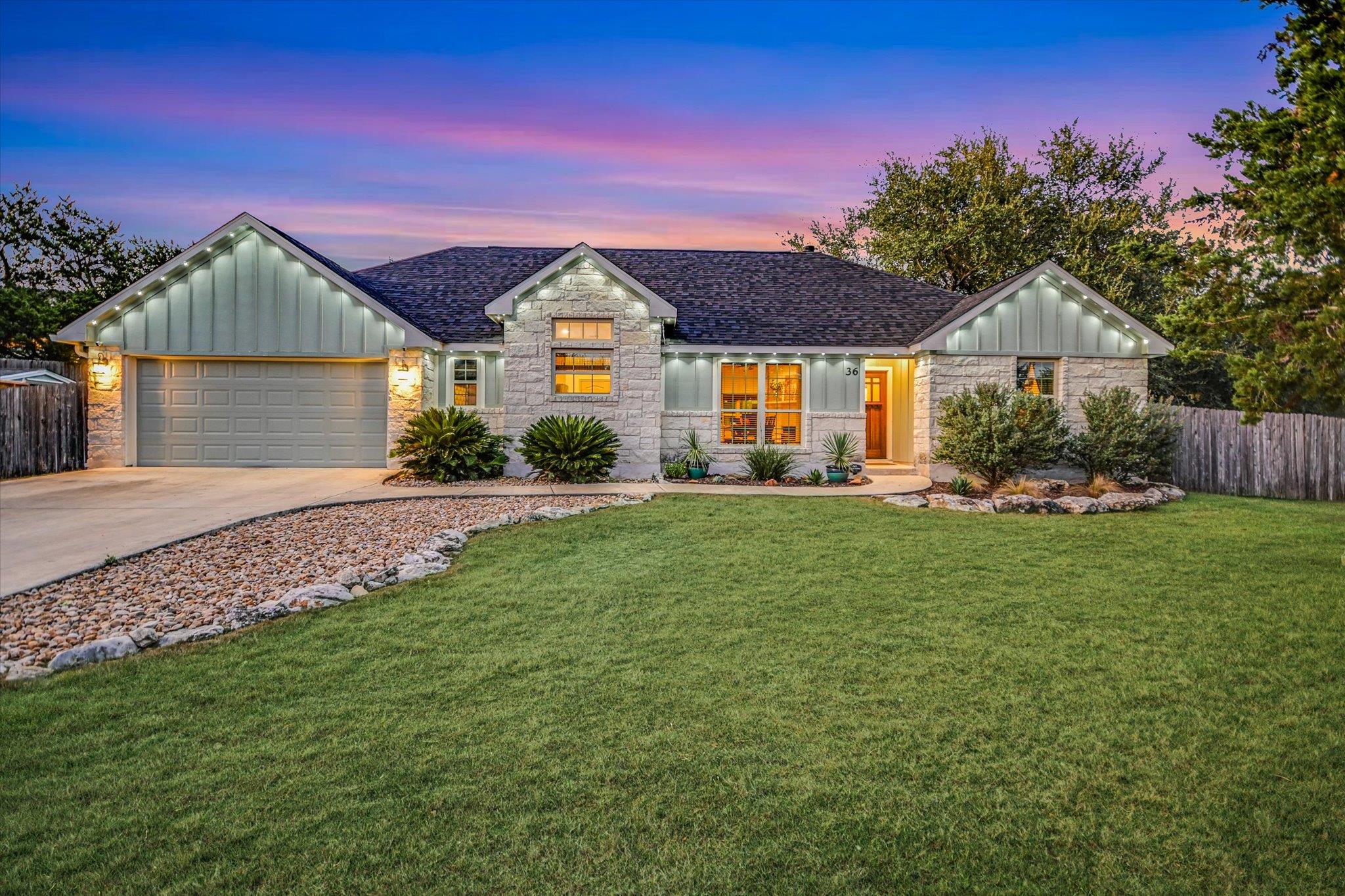 36 RIDGEWOOD CIR