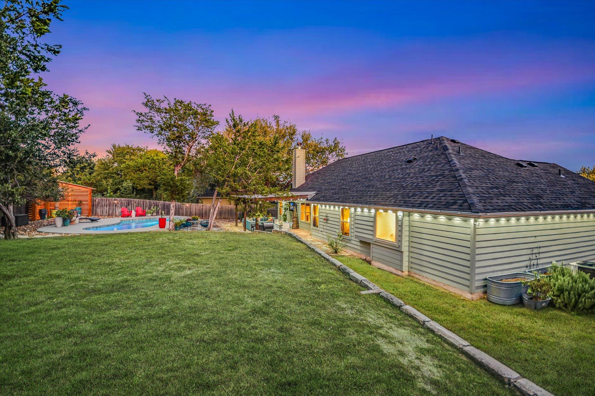36 RIDGEWOOD CIR