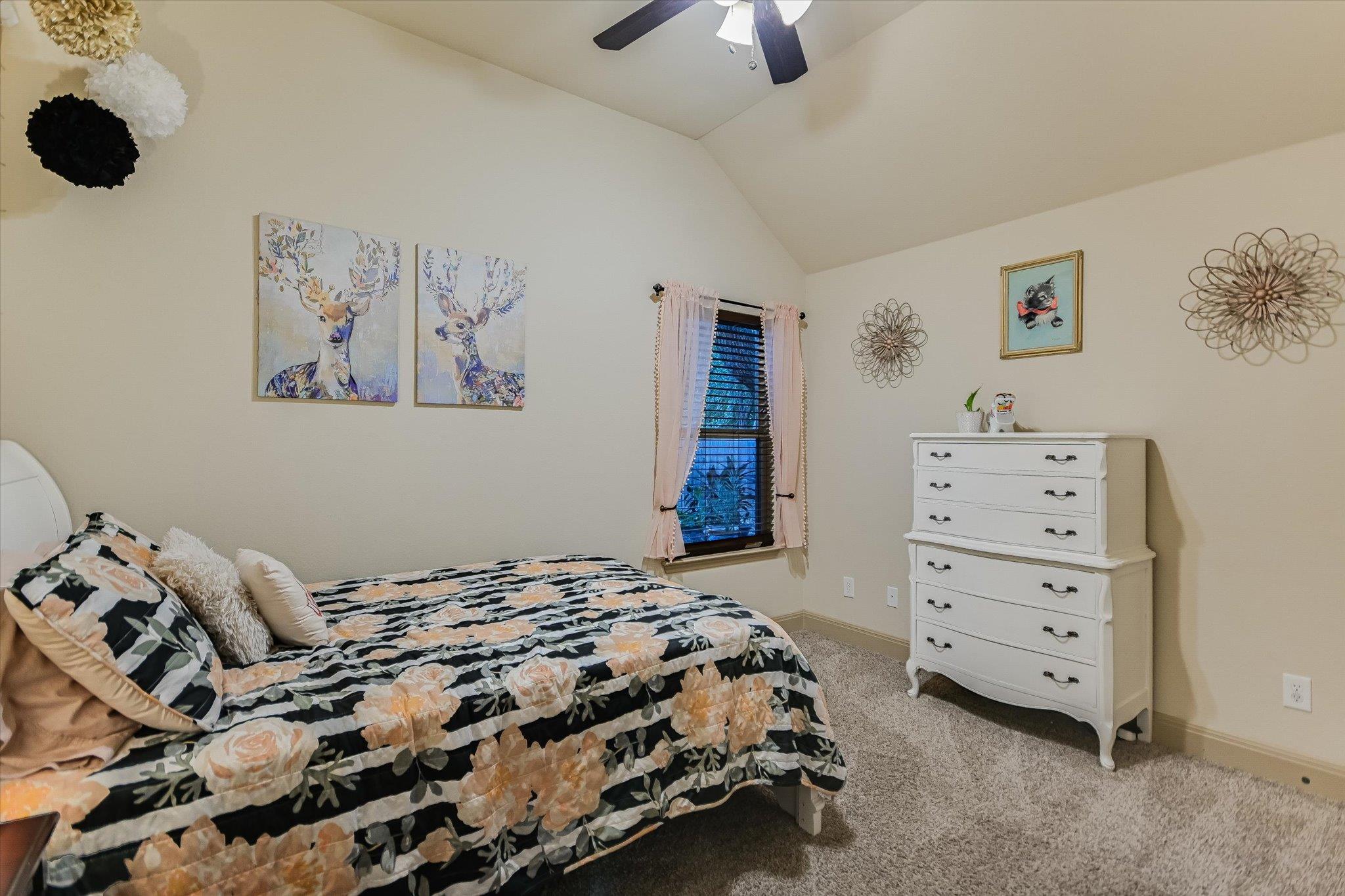 36 RIDGEWOOD CIR