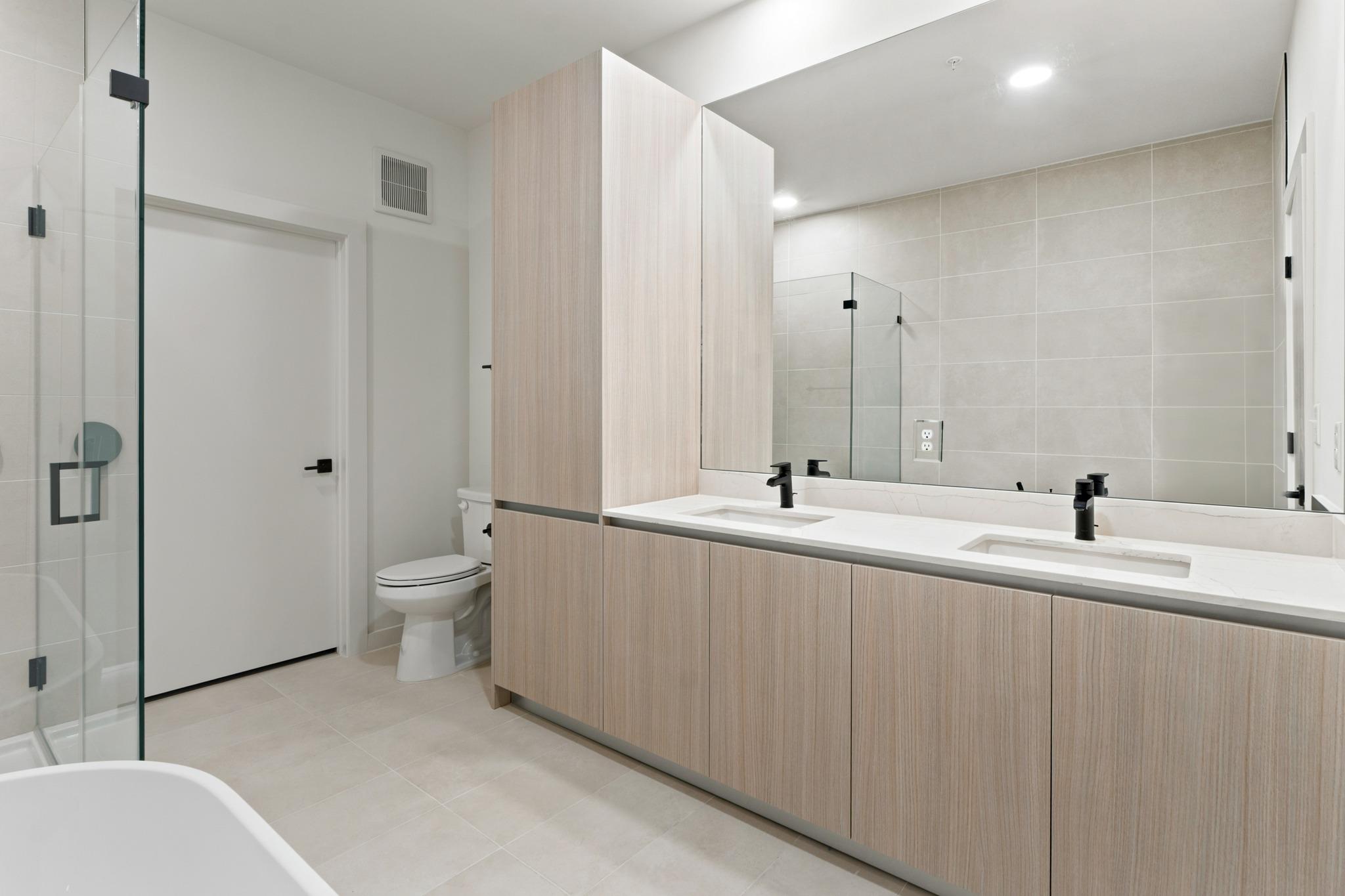 2209 S 1st ST # 335
