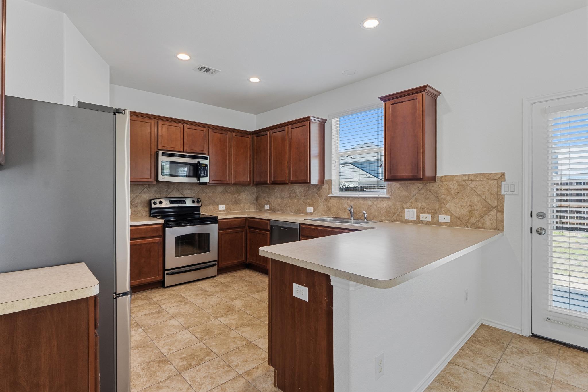172 Housefinch LOOP