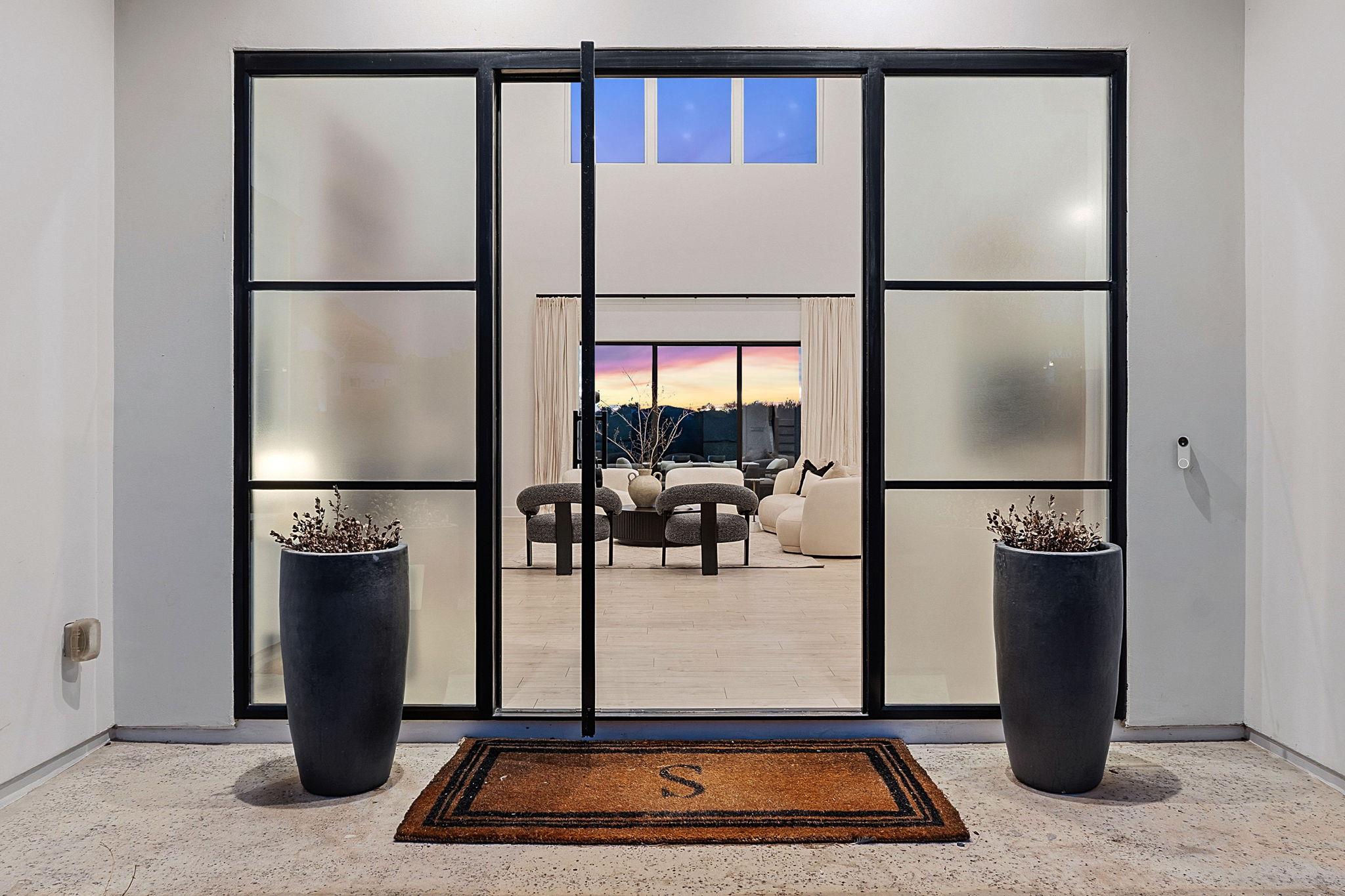 8400 Lakewood Ridge CV