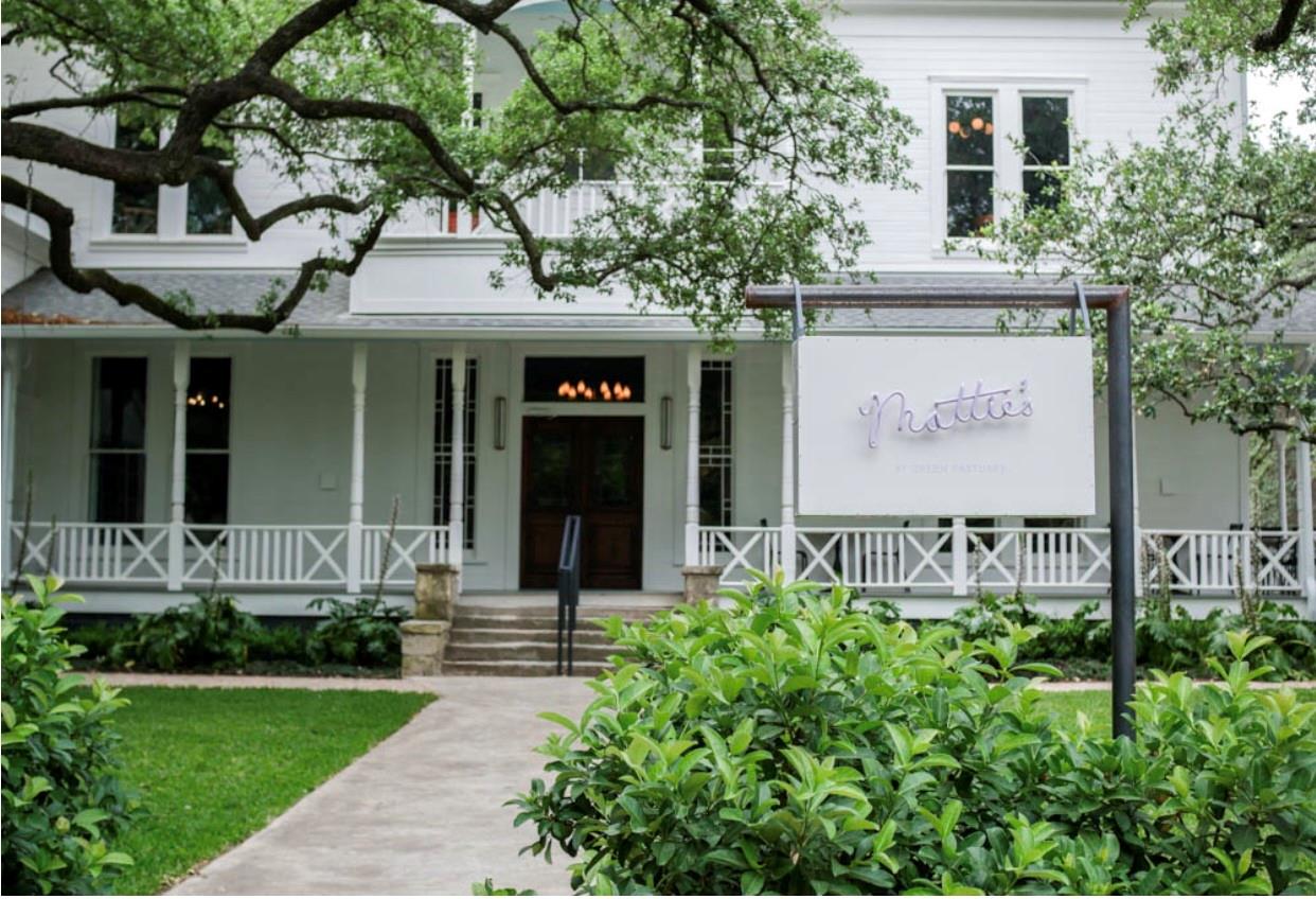 902 W Live Oak ST