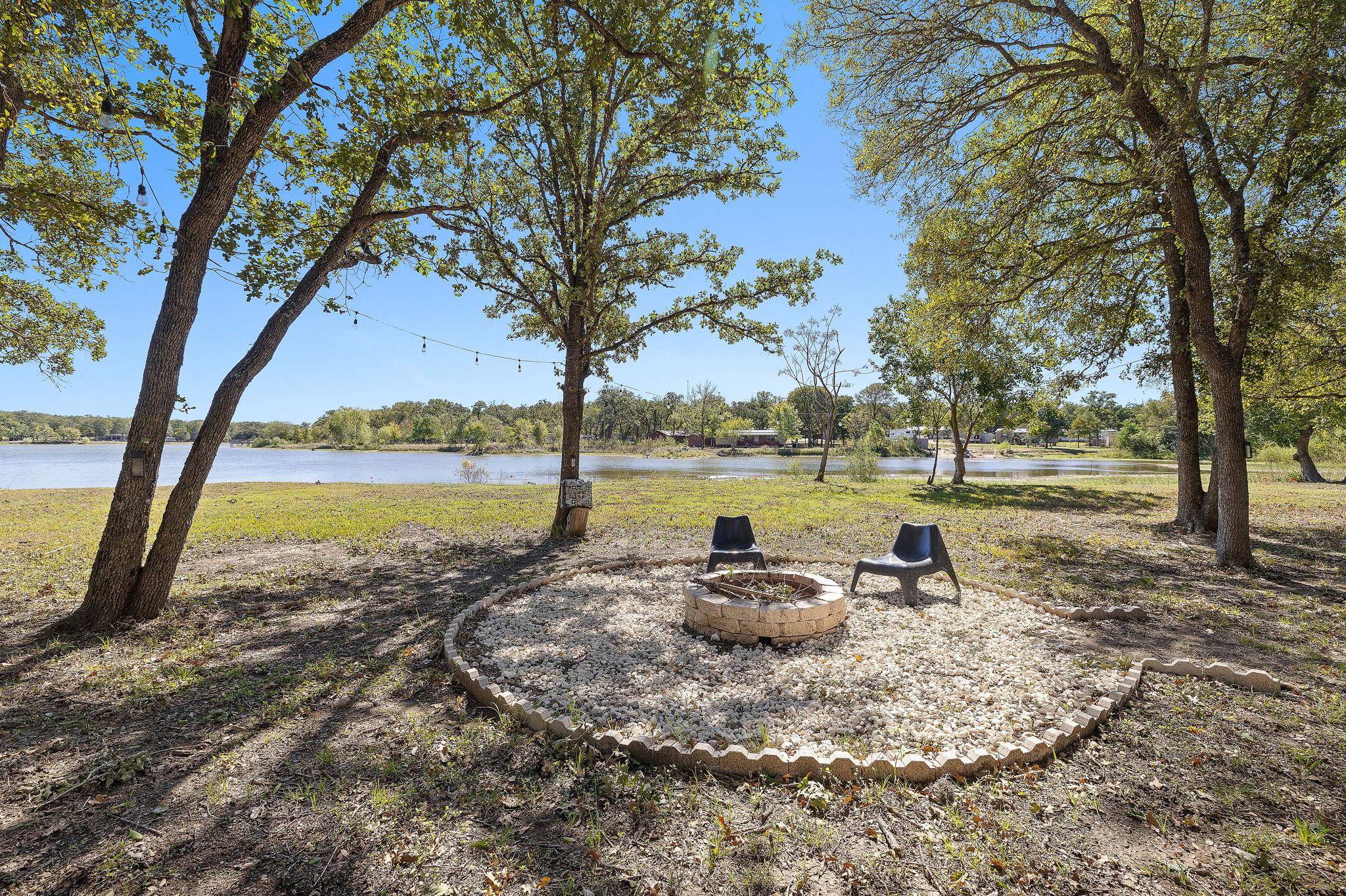 131 Moccasin Bend DR