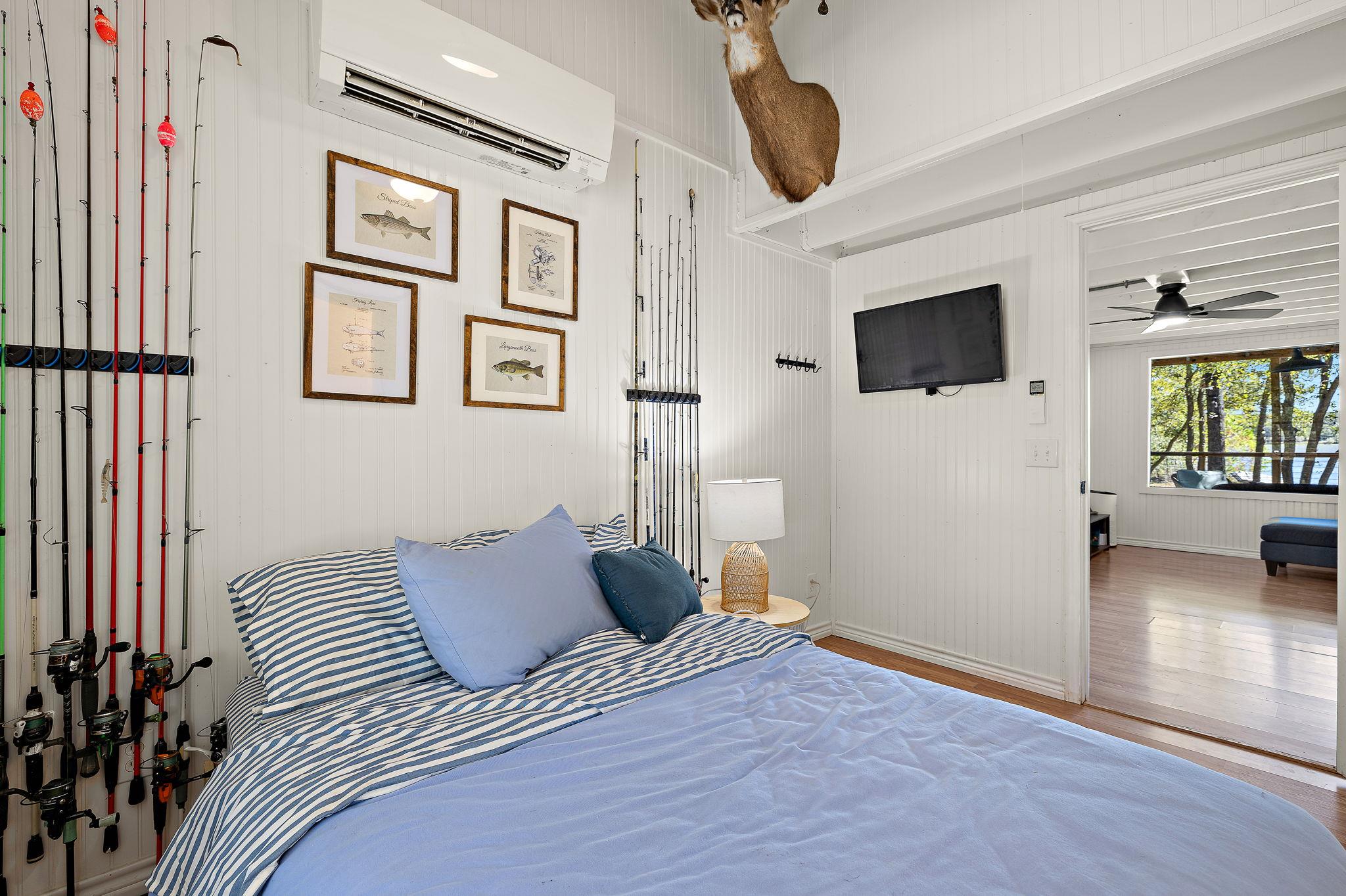 131 Moccasin Bend DR