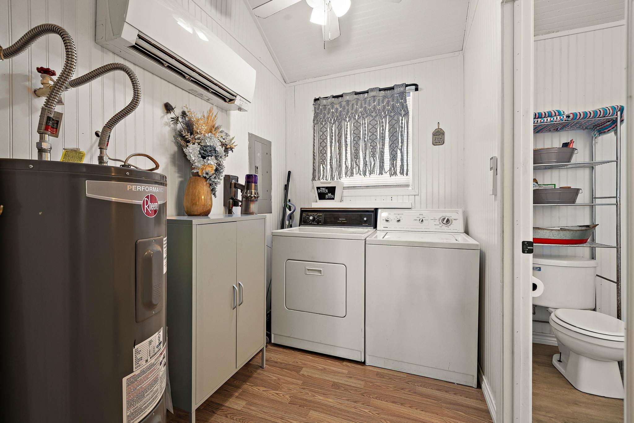 131 Moccasin Bend DR