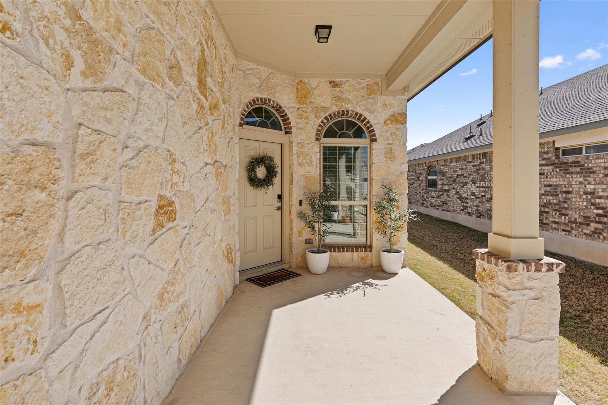 524 Longhorn Cavern RD