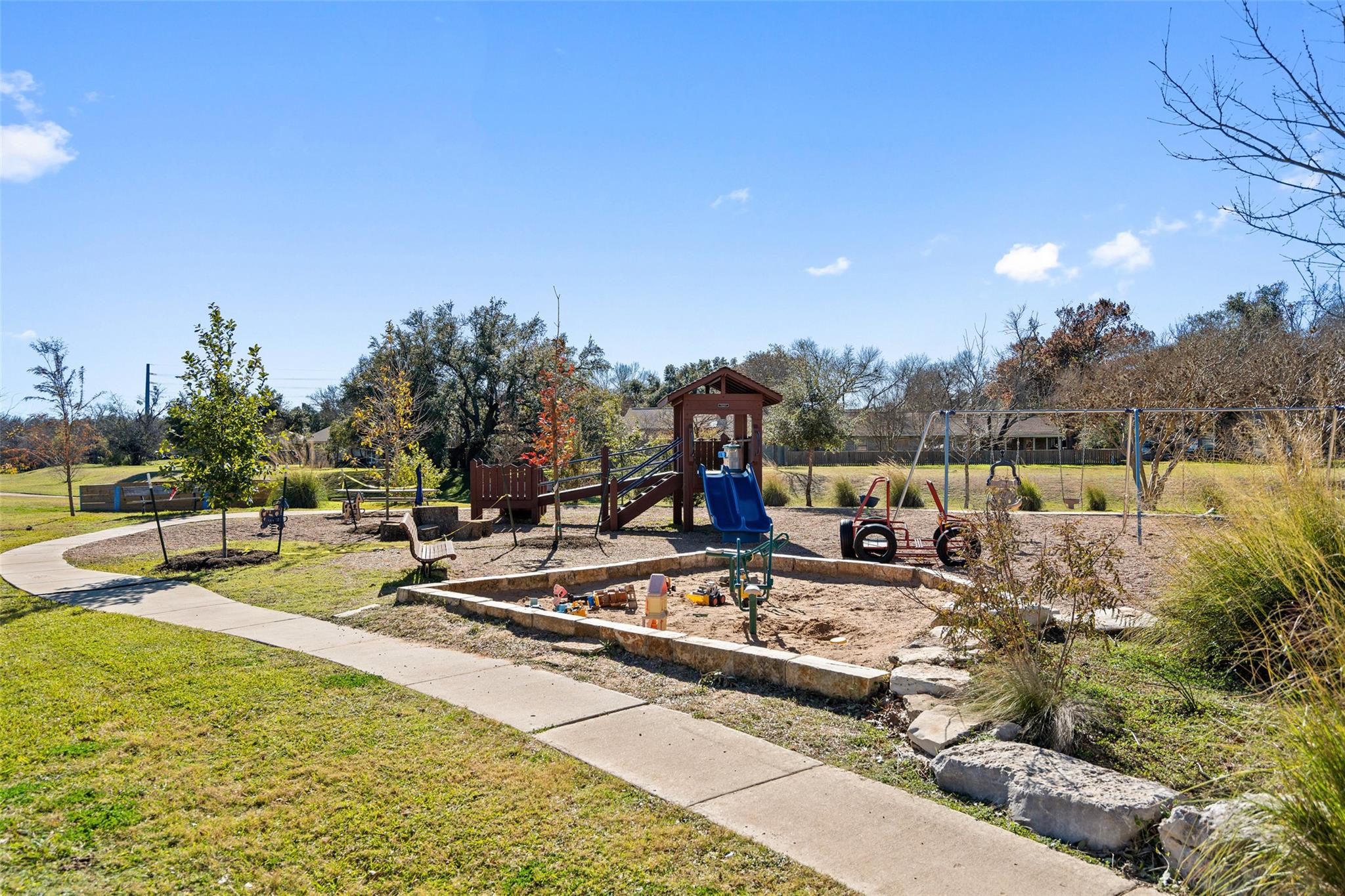 6906 One Oak RD