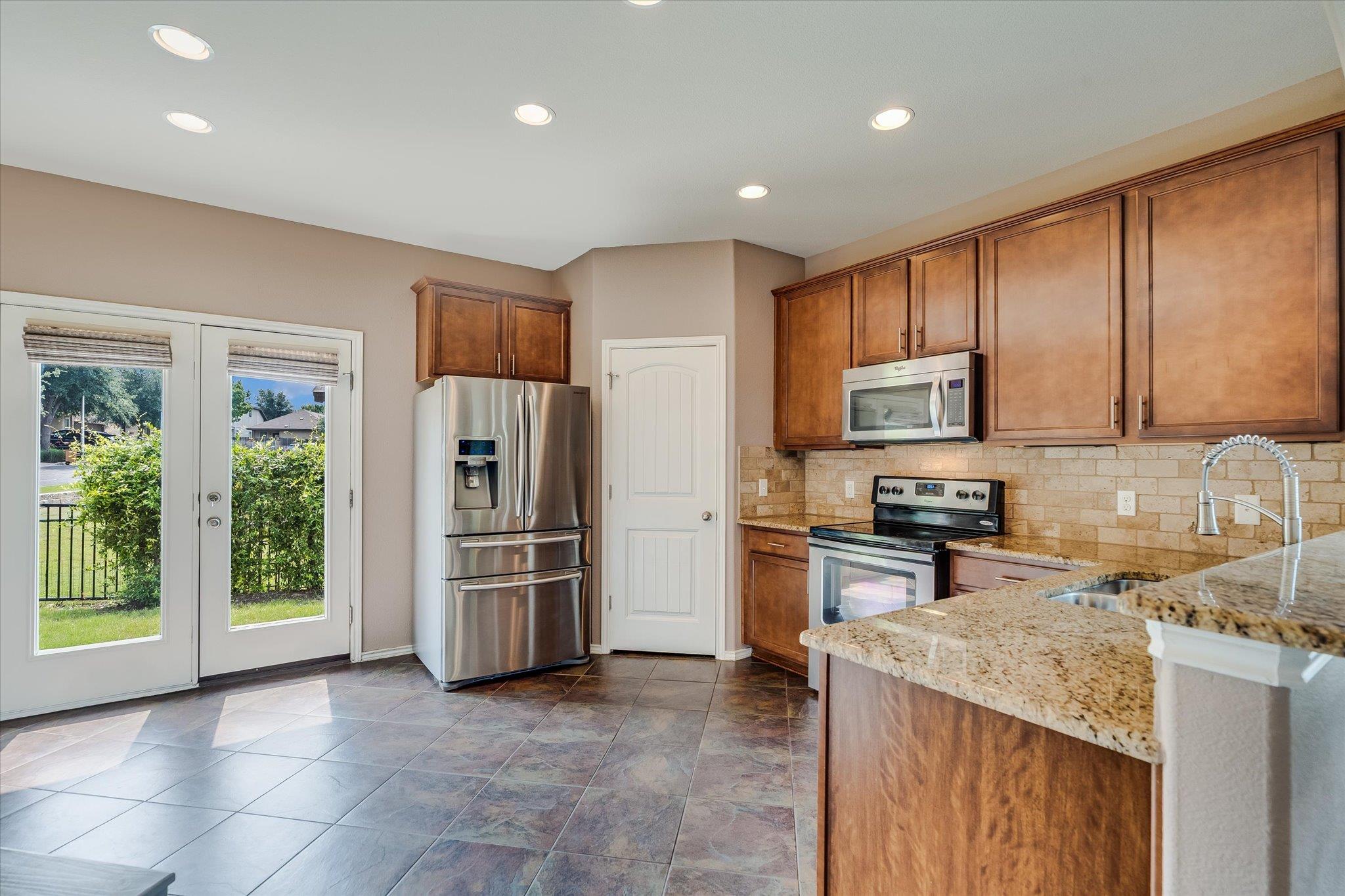 9837 Milla CIR # 72