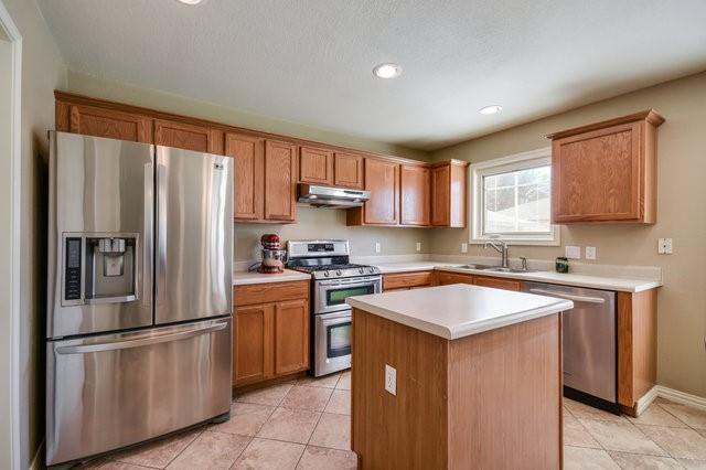 1102 Port Daniel DR