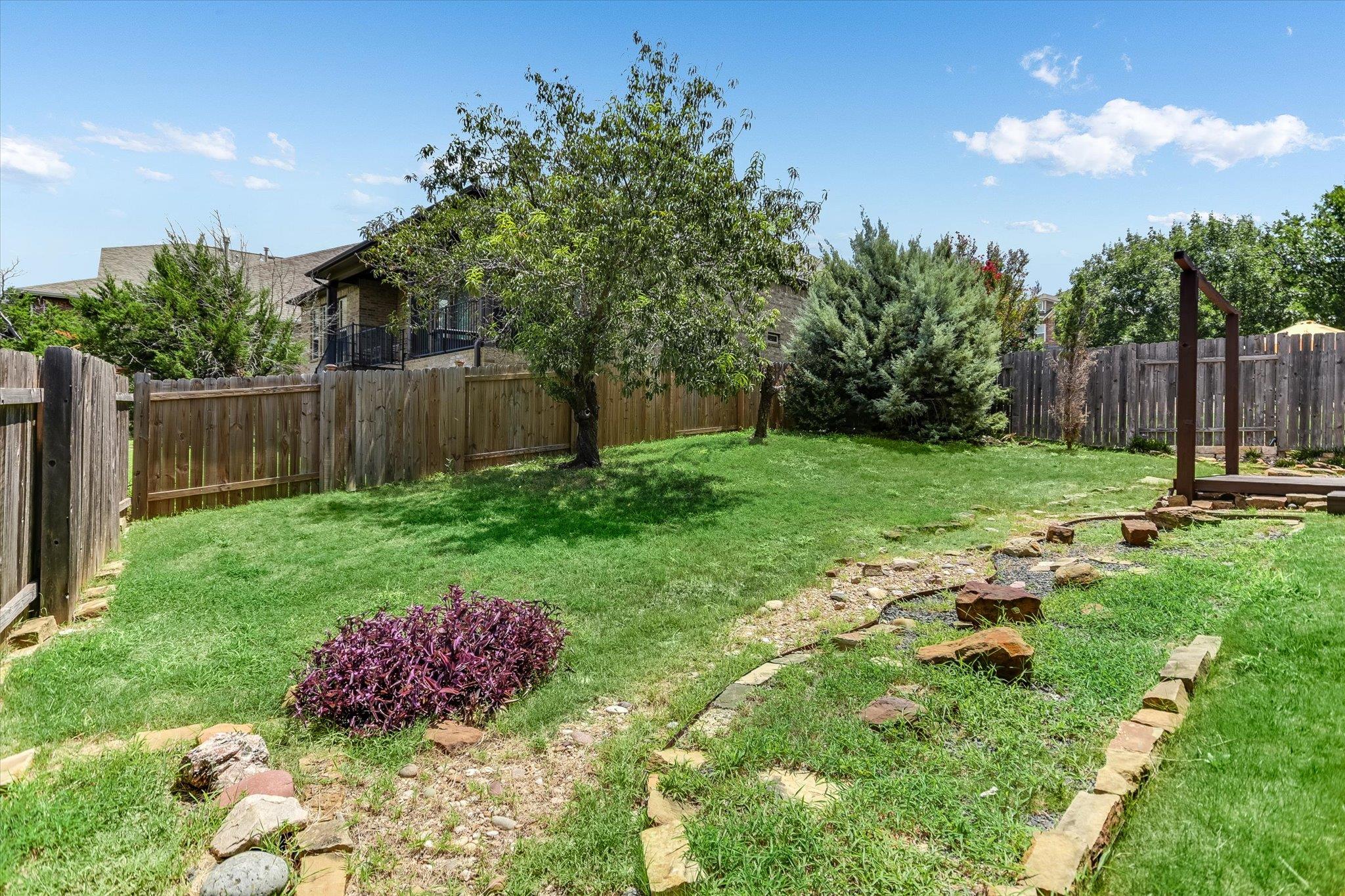 109 CHOKE CANYON LN