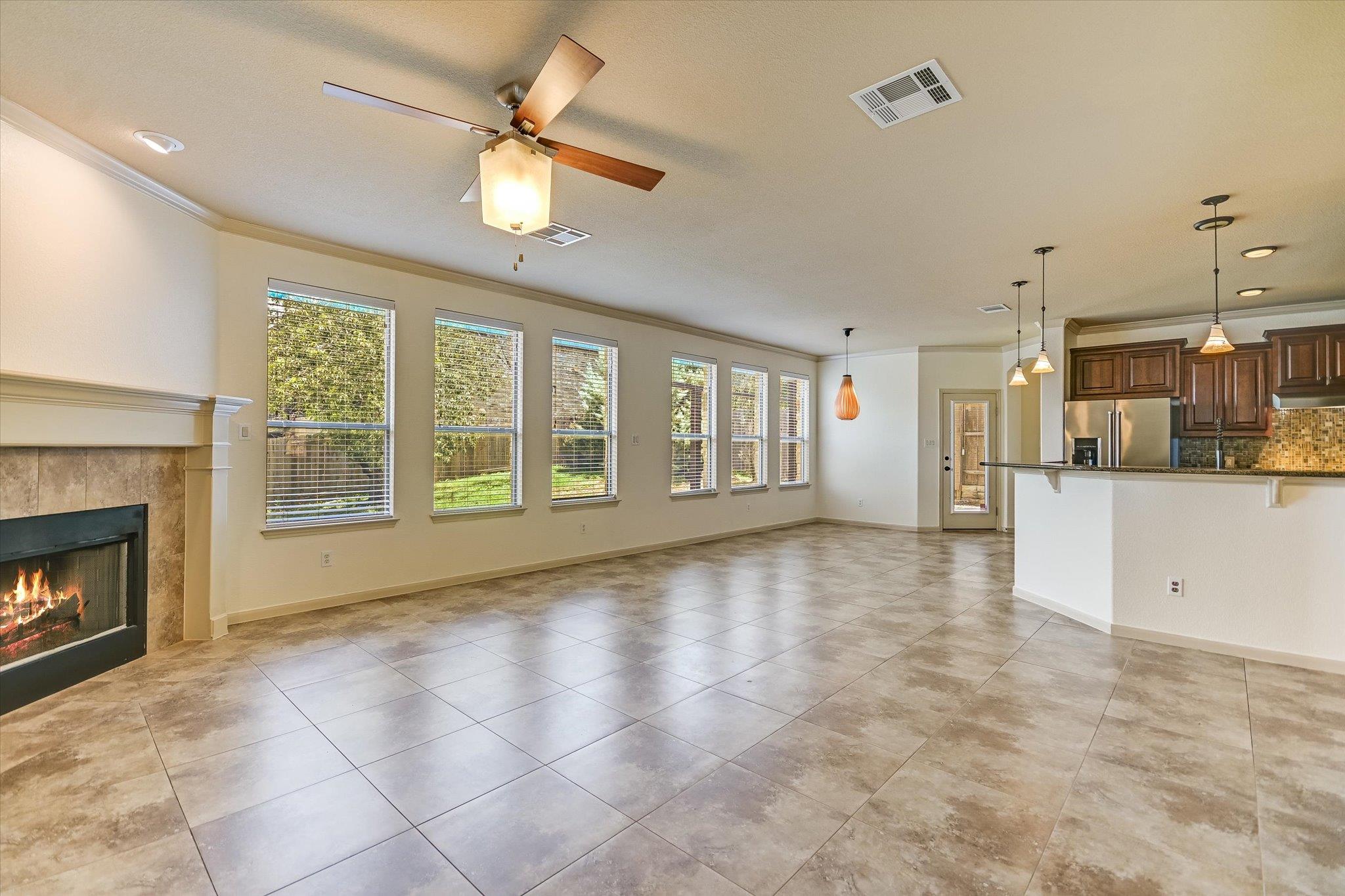109 CHOKE CANYON LN