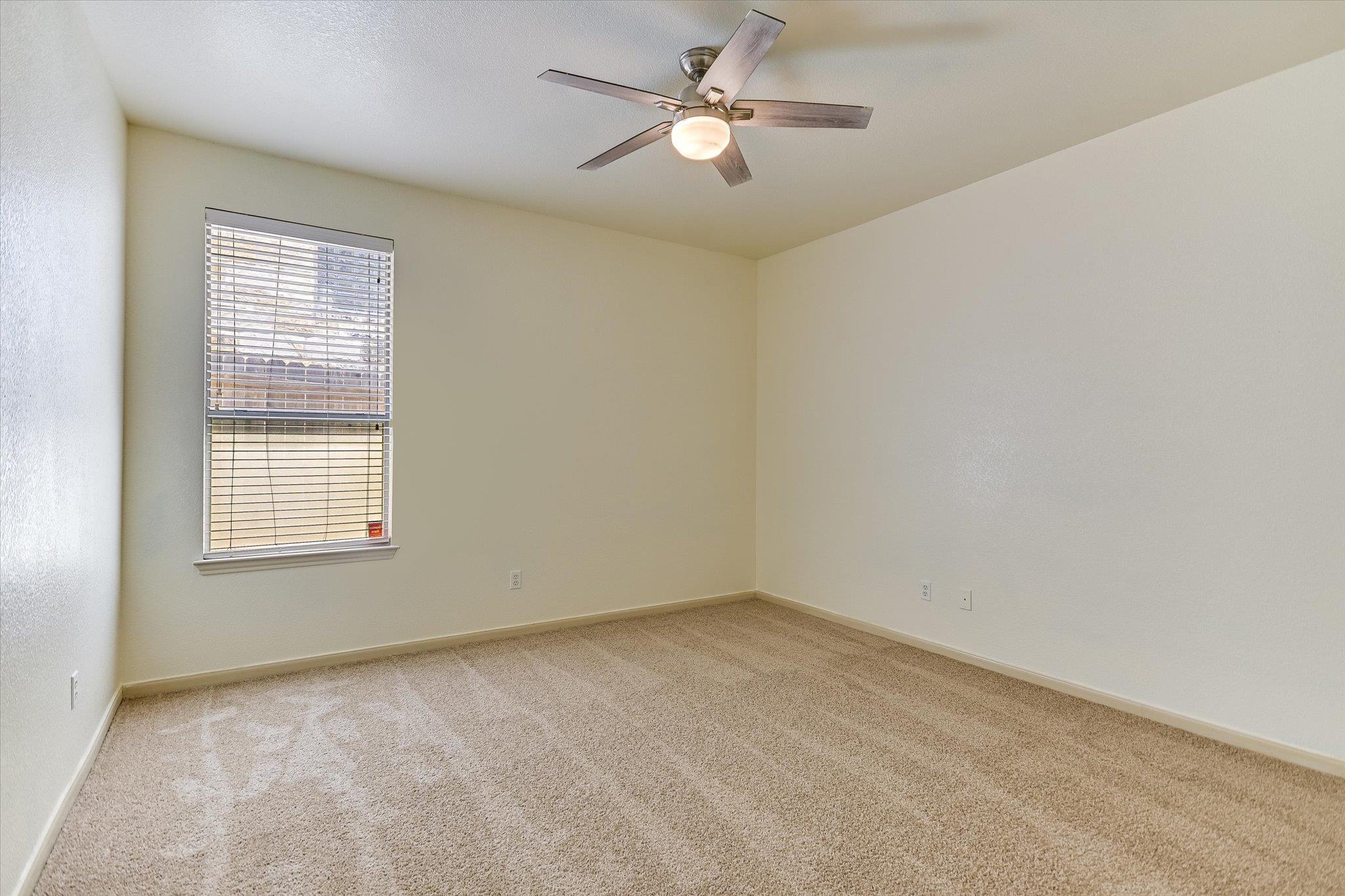 109 CHOKE CANYON LN