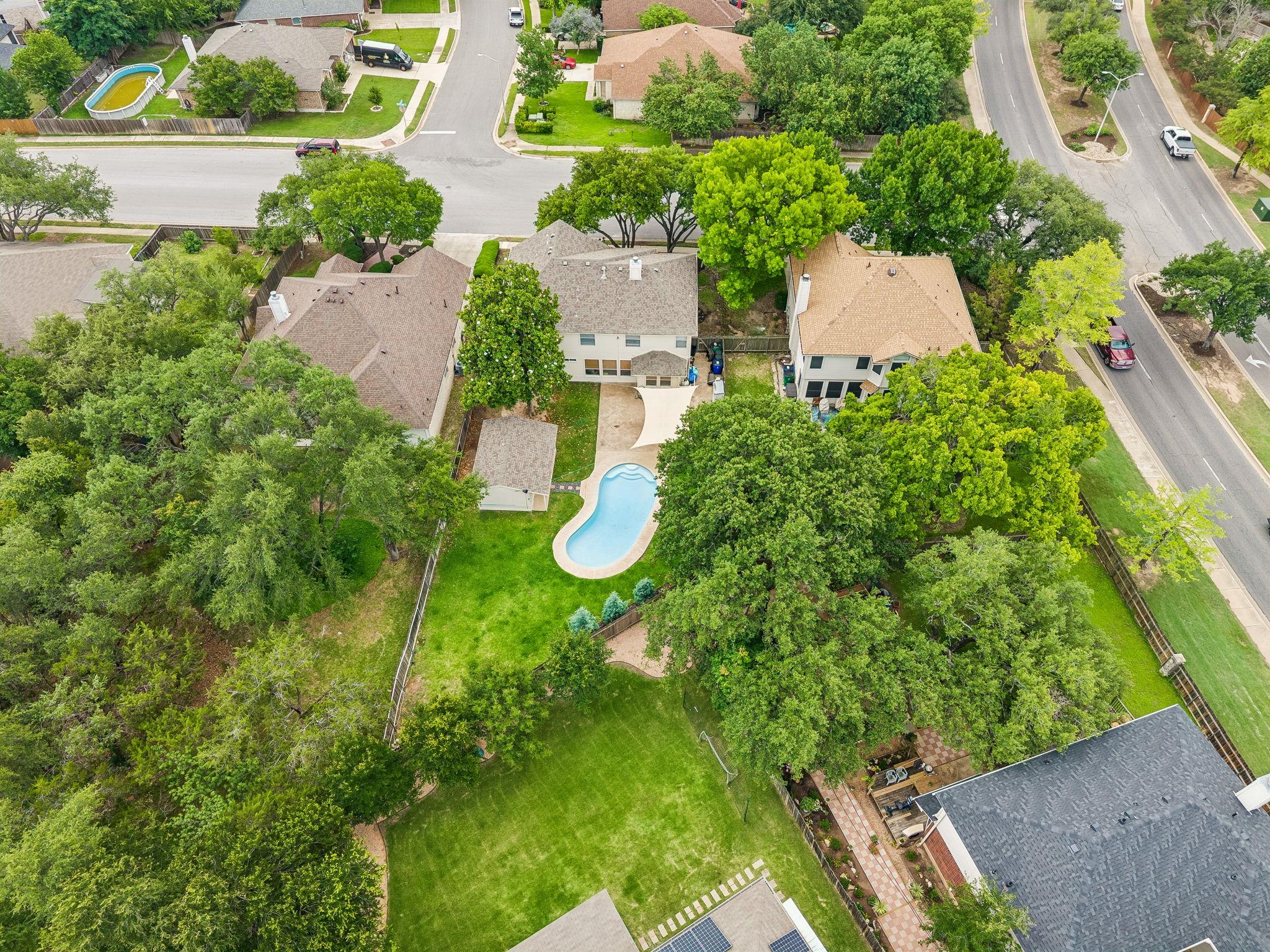 1409 Deer Horn DR