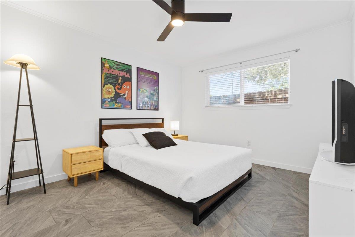 1422 Collier ST # 103