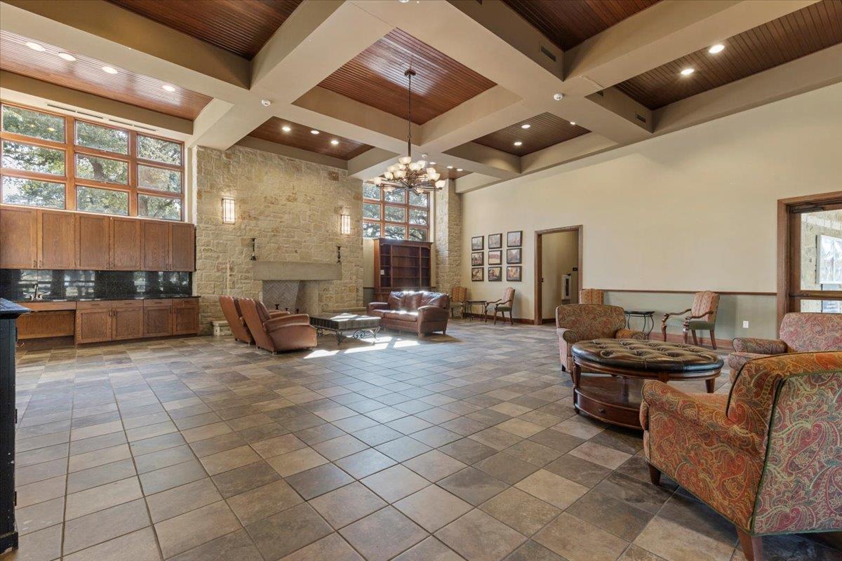 629 Rocky Spot DR