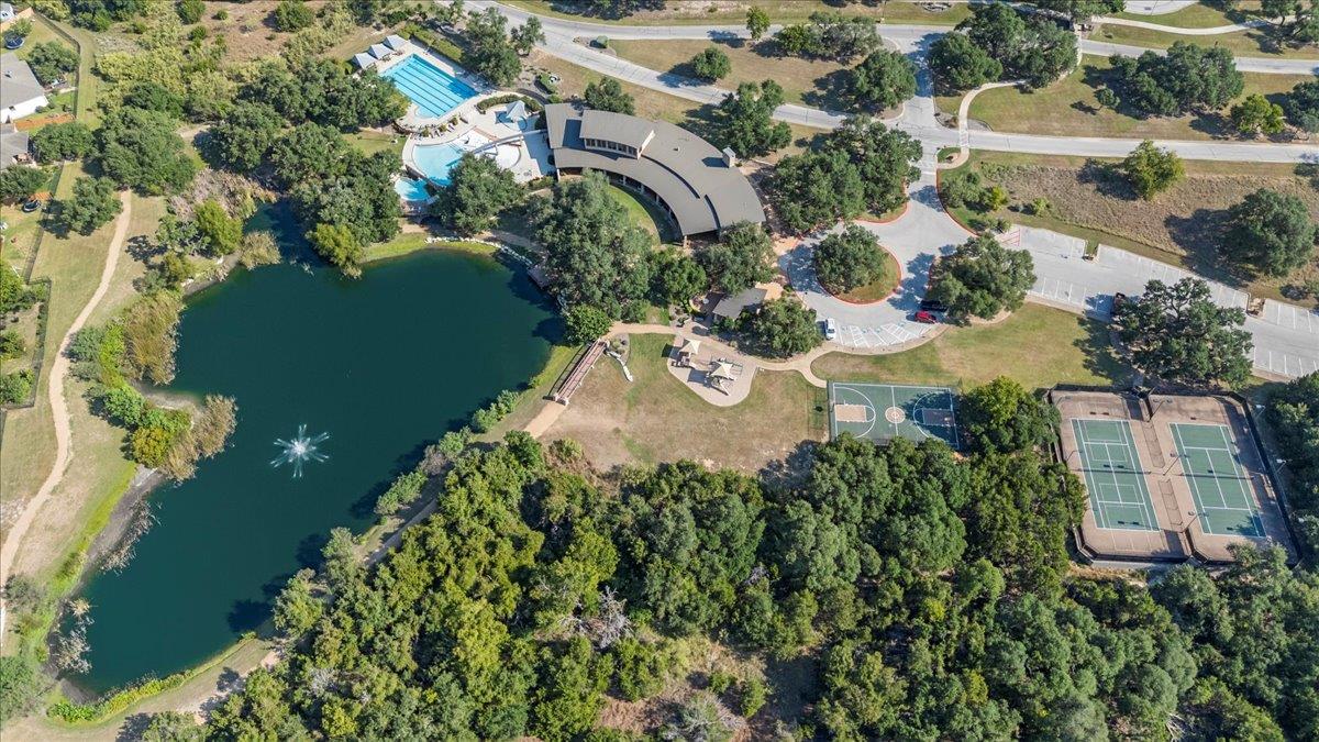 629 Rocky Spot DR