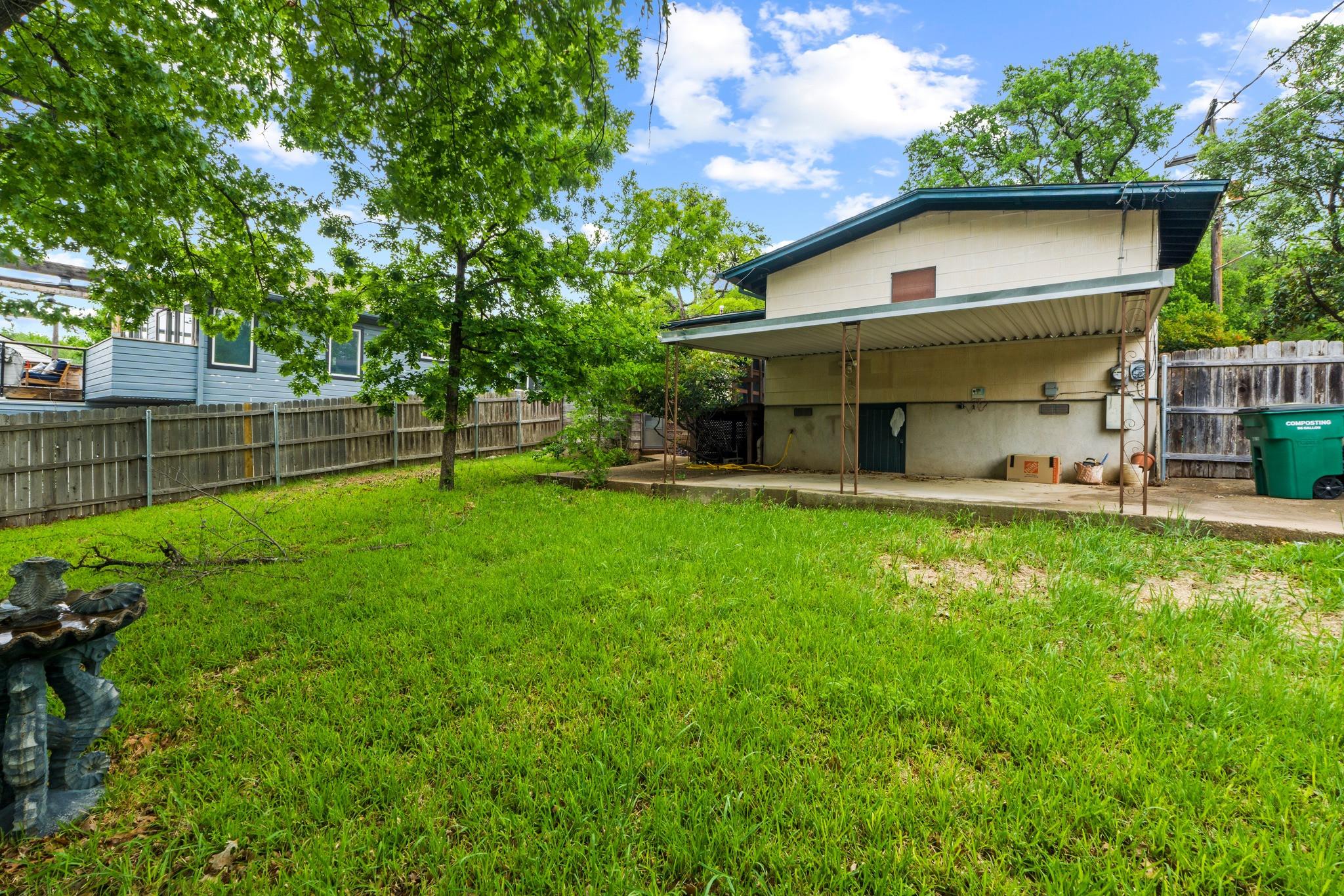 2506 Rae Dell Ave