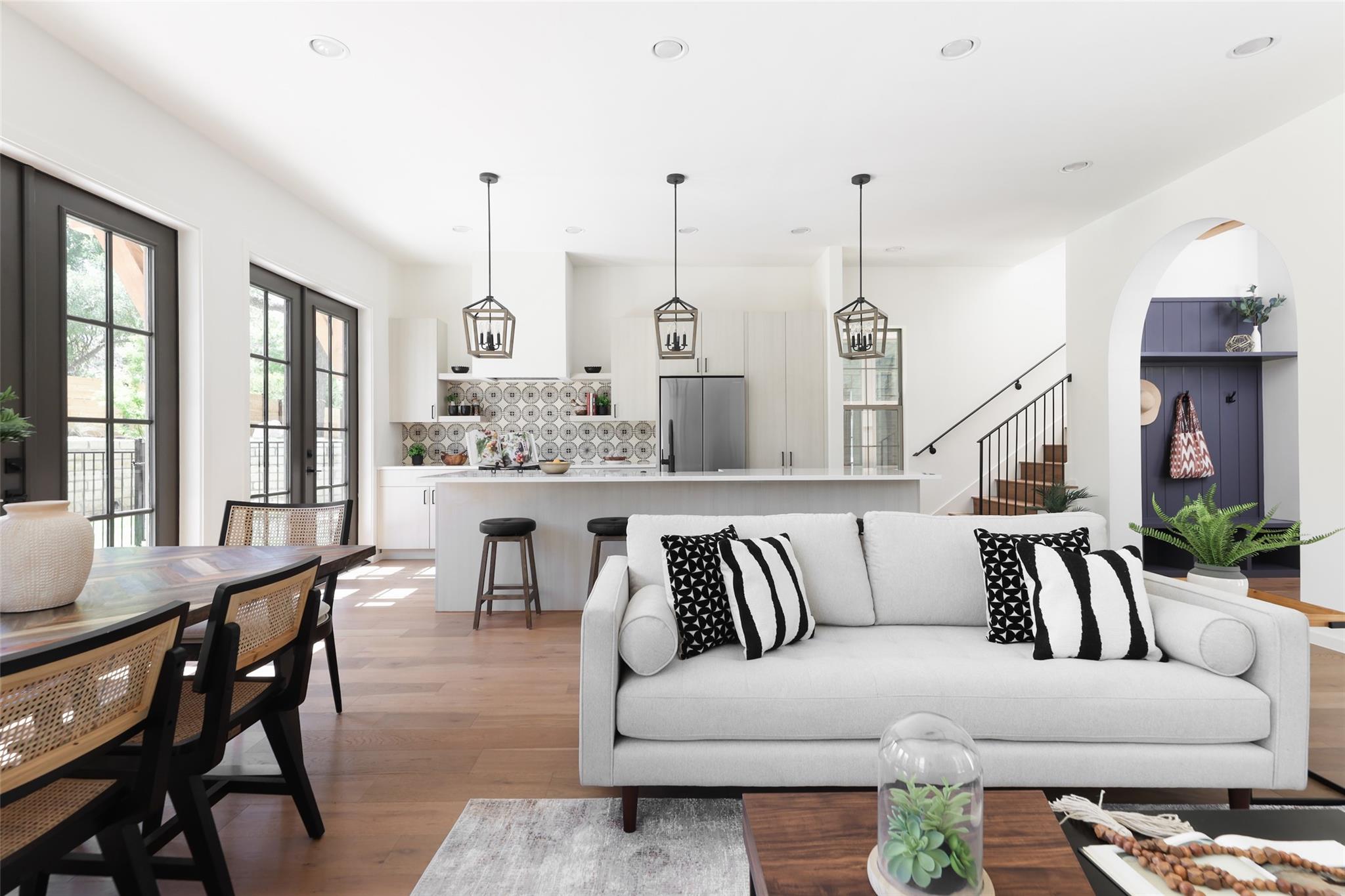 3500 Pecan Springs RD # 10