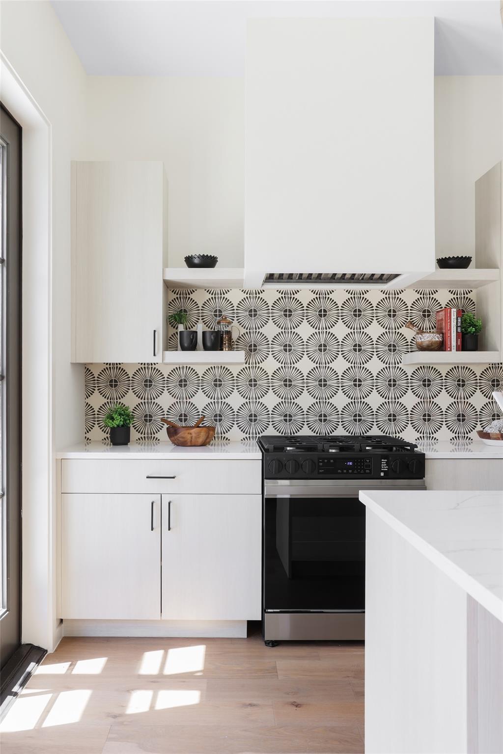 3500 Pecan Springs RD # 10