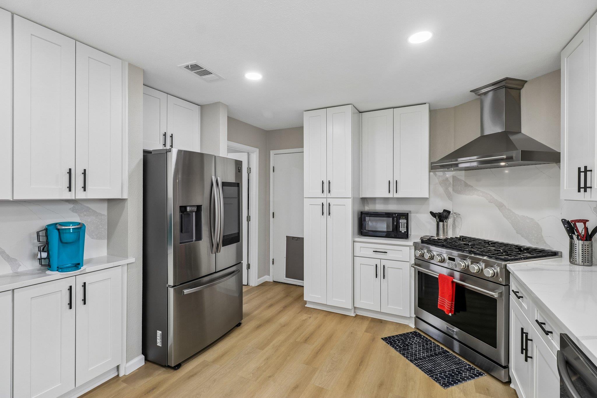 1705 Creek Bend CIR