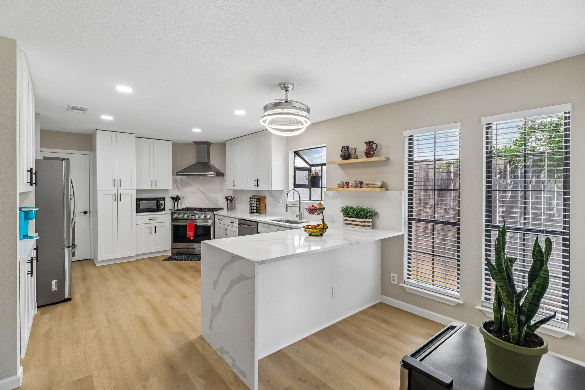 1705 Creek Bend CIR