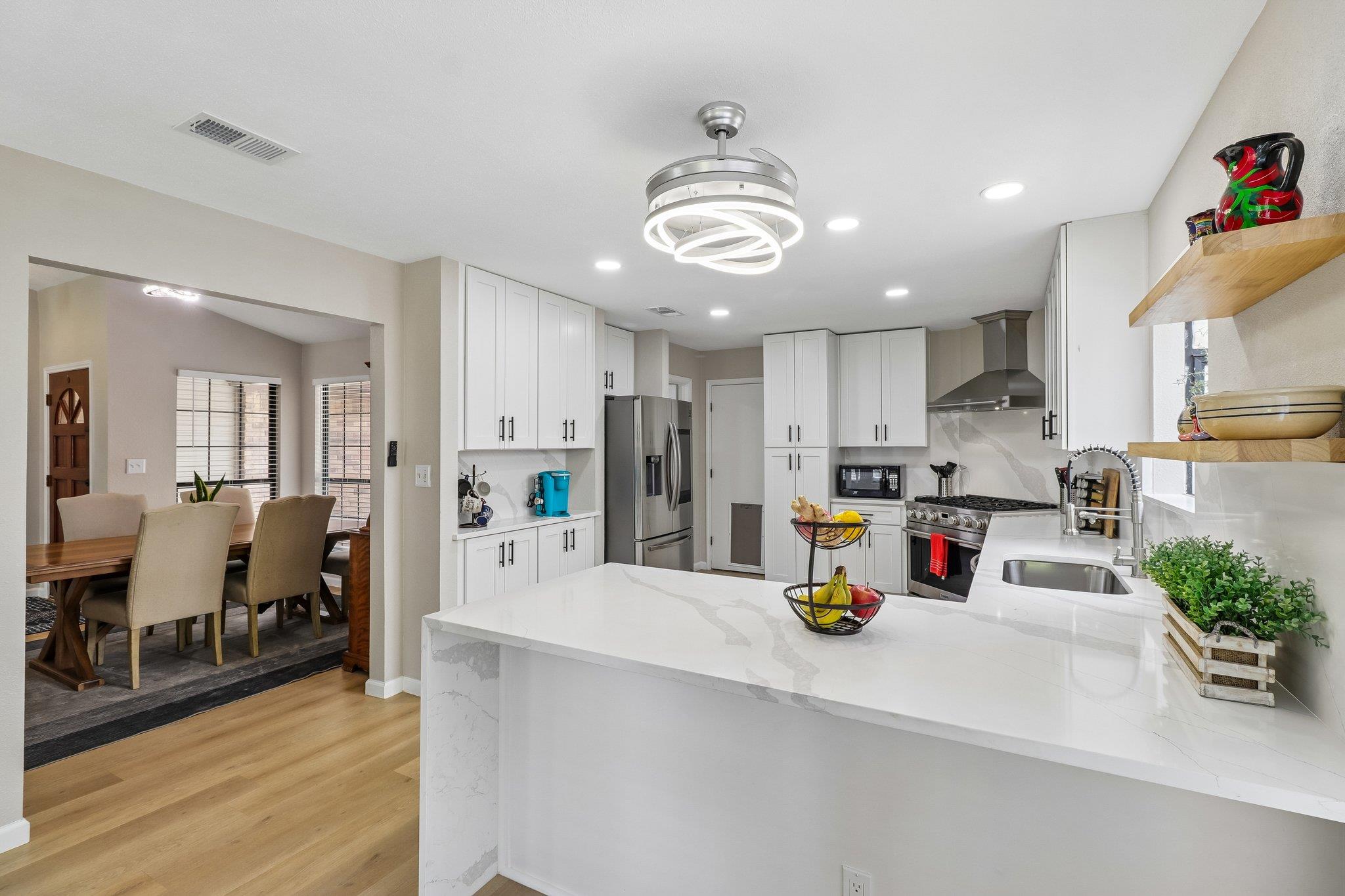 1705 Creek Bend CIR