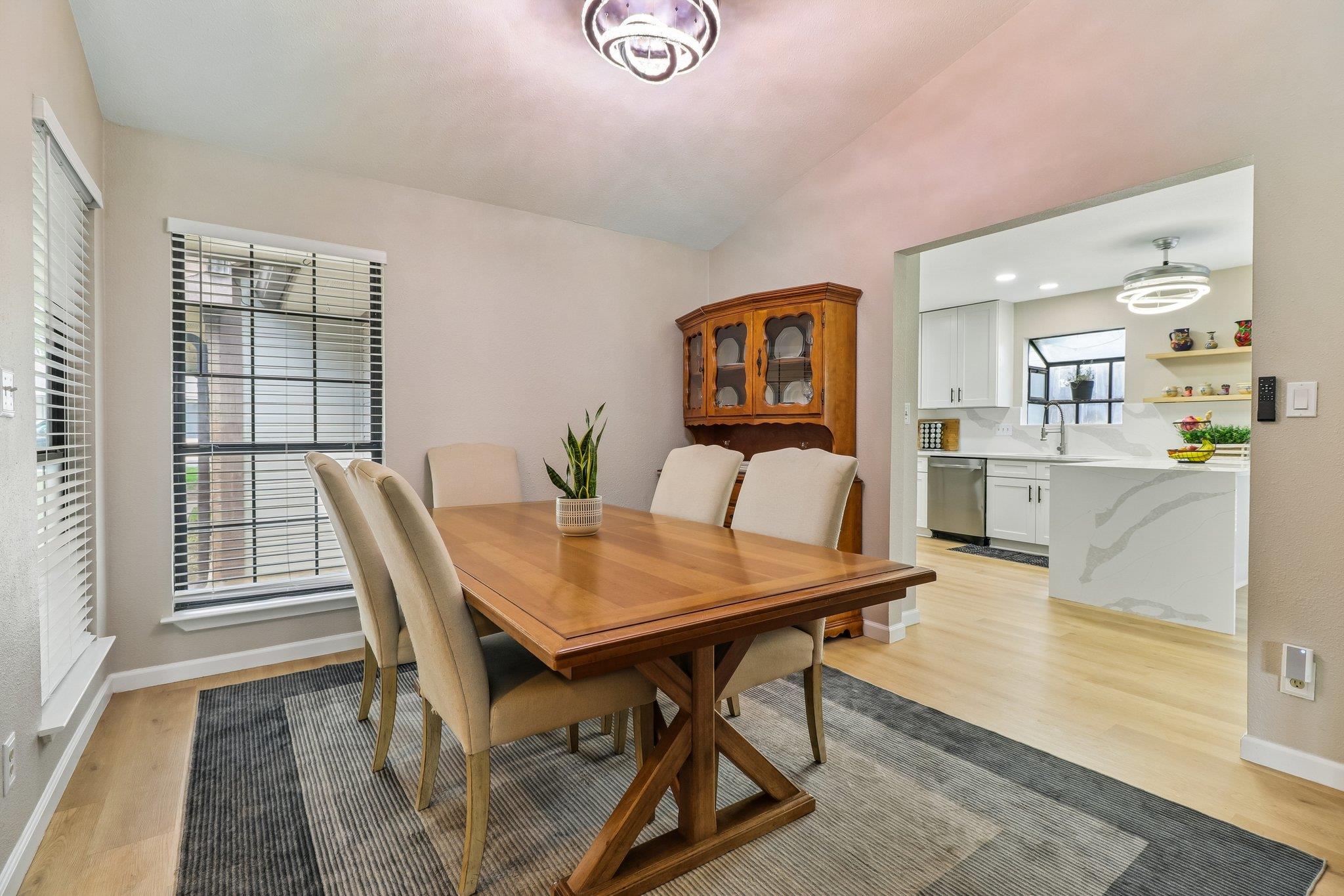 1705 Creek Bend CIR