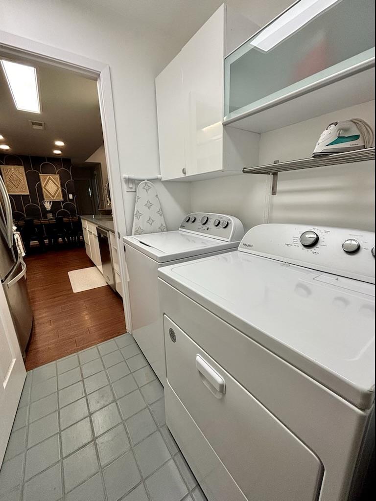 2412 Thornton RD # B