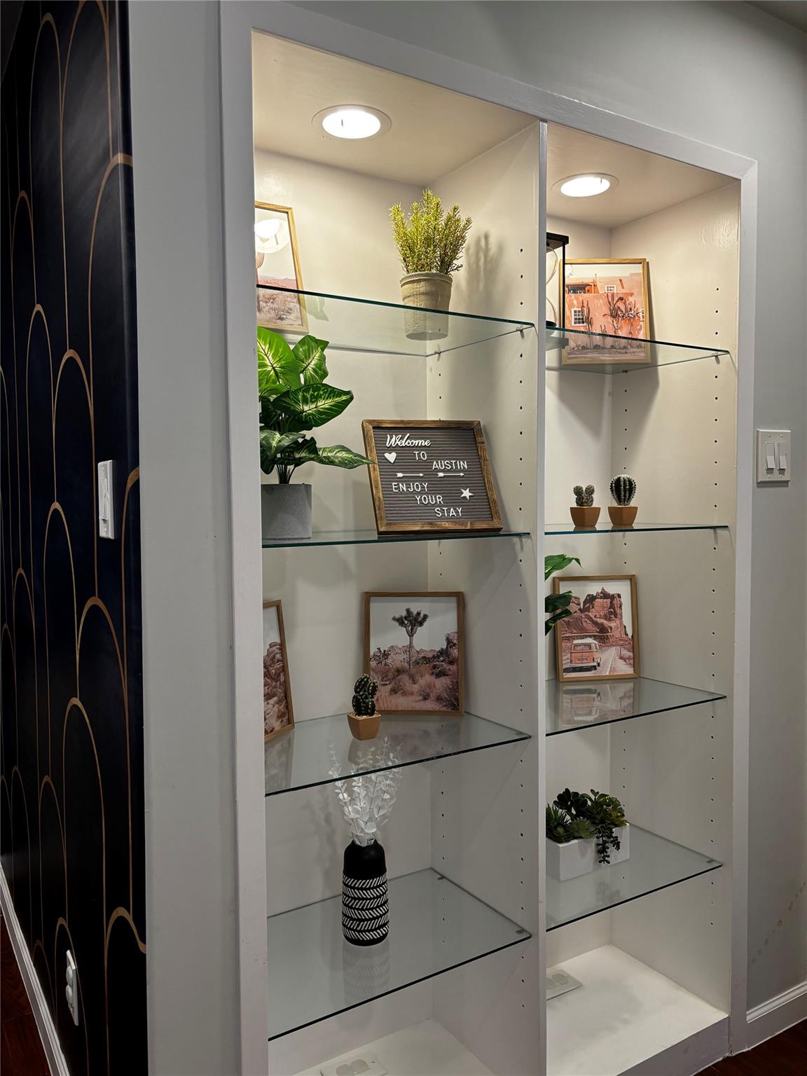 2412 Thornton RD # B