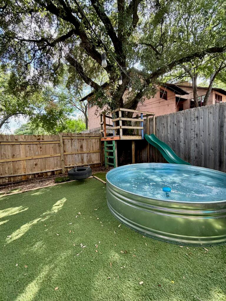 2412 Thornton RD # B