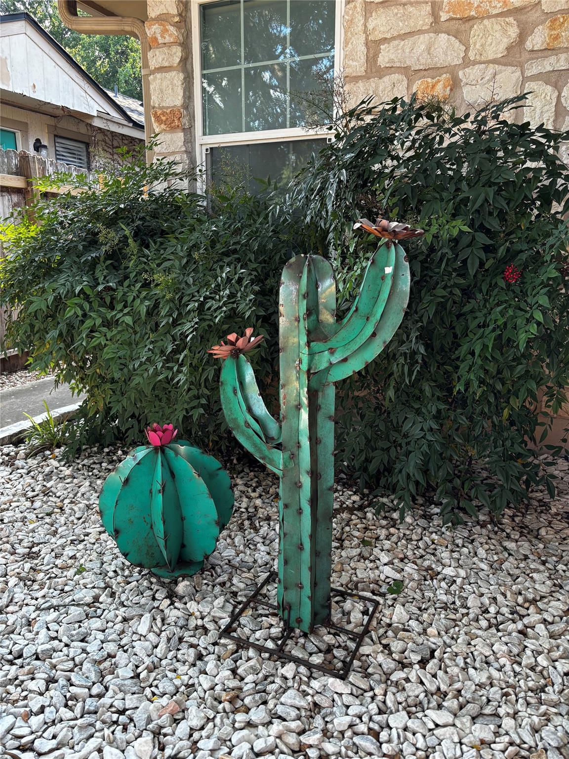 2412 Thornton RD # B