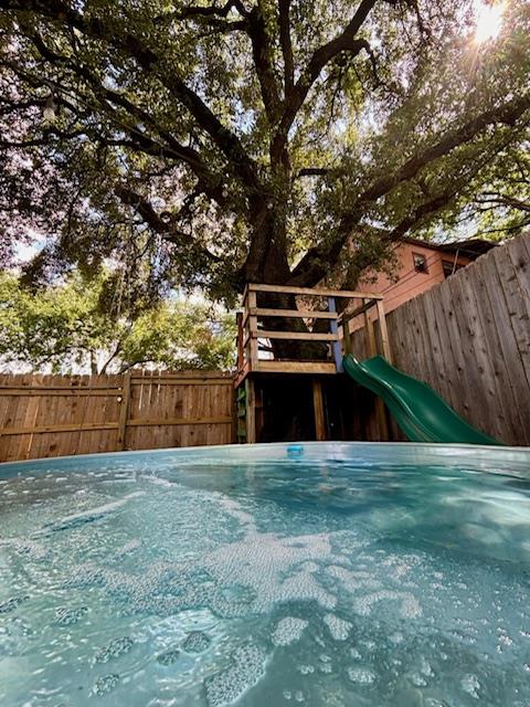 2412 Thornton RD # B