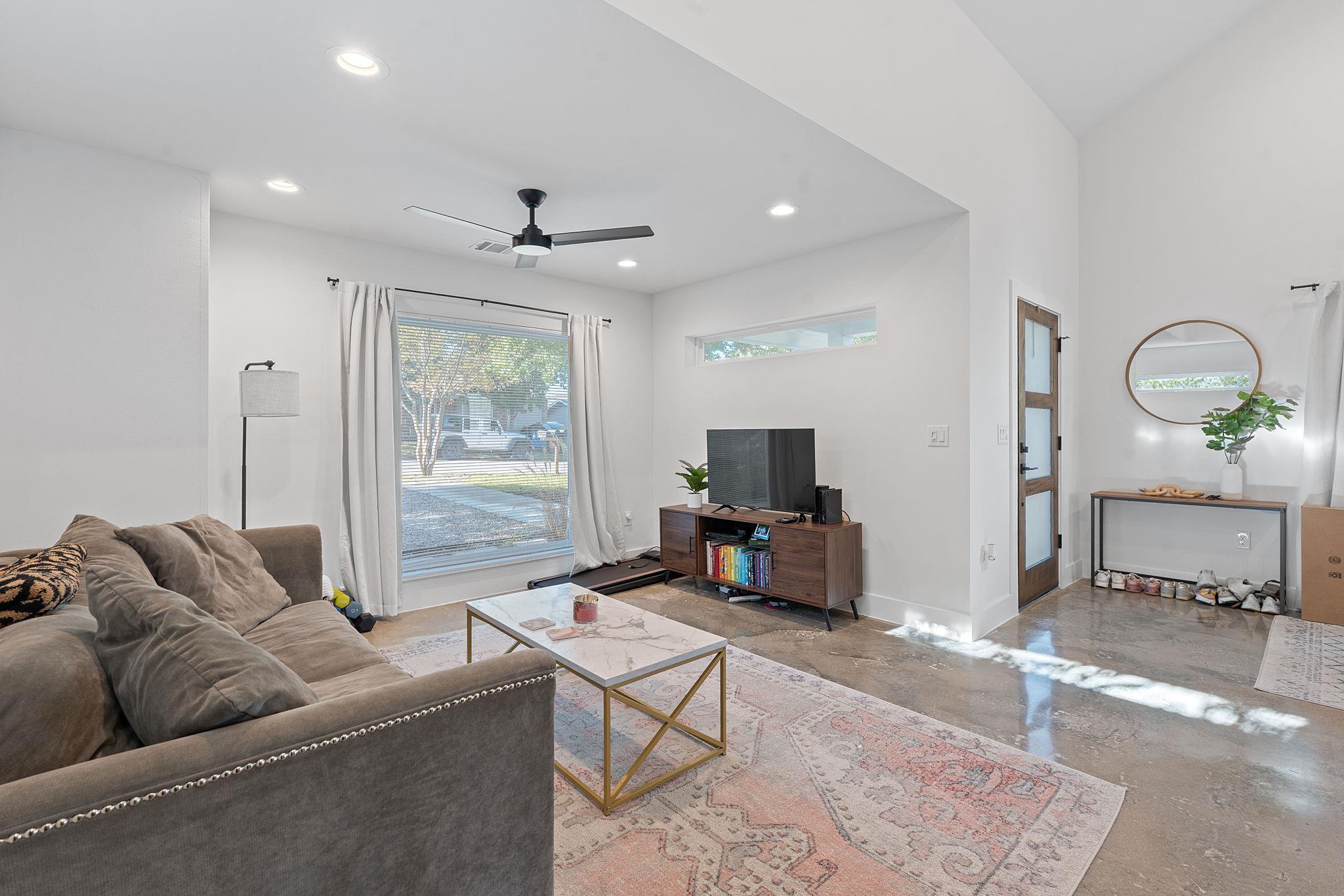 3404 Thomas Kincheon ST # 3 Unit: 1 & 3