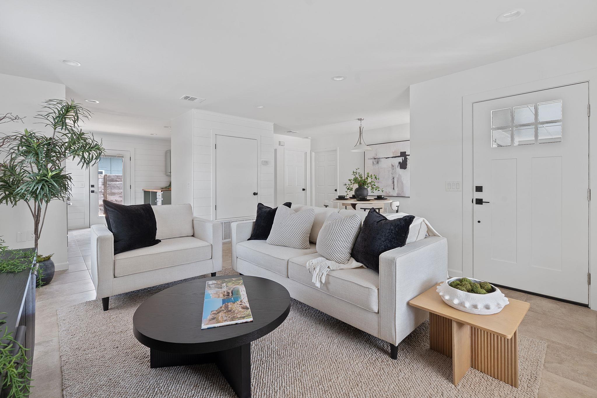 3404 Thomas Kincheon ST # 3 Unit: 1 & 3