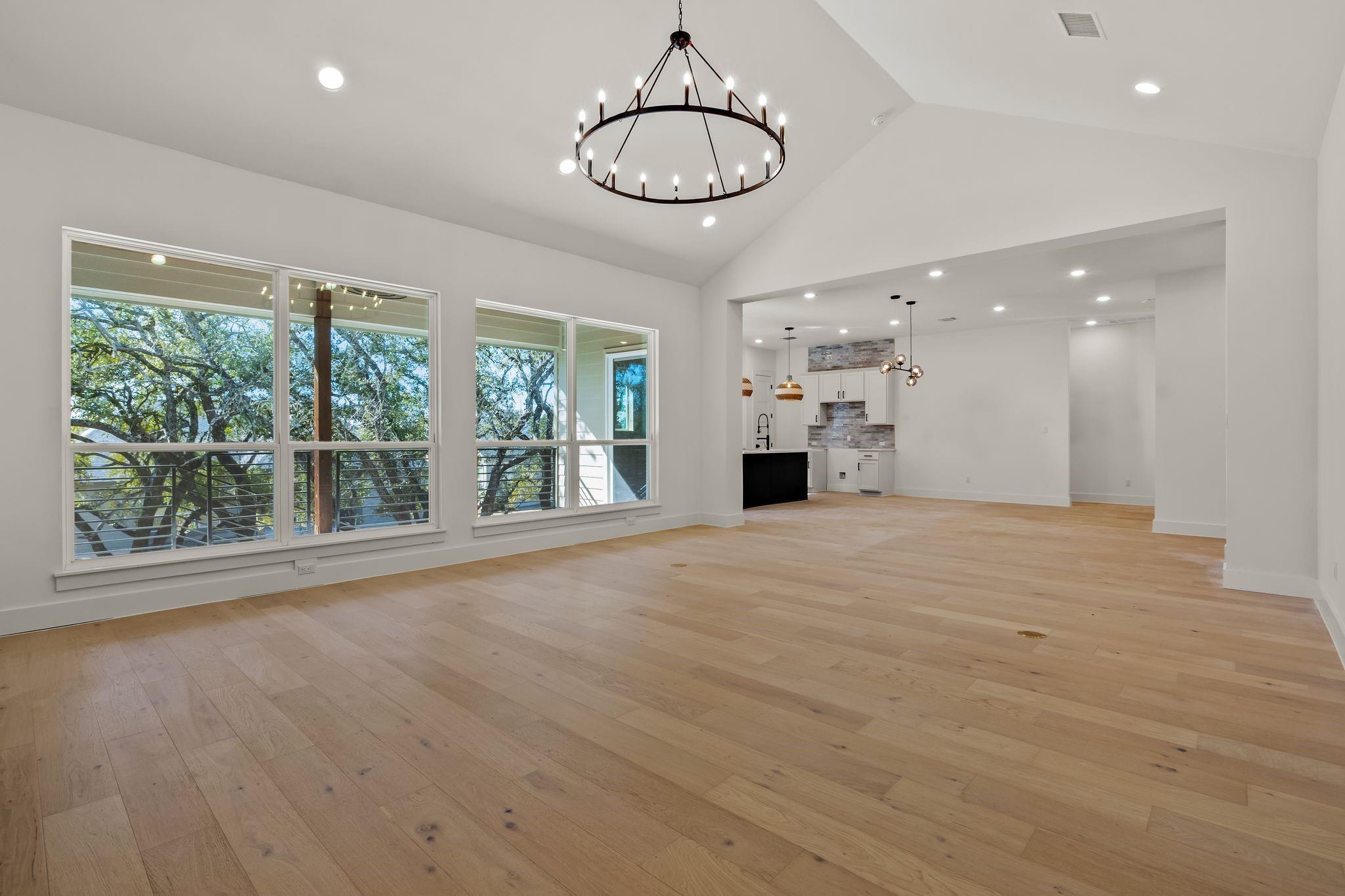 300 Bedford DR