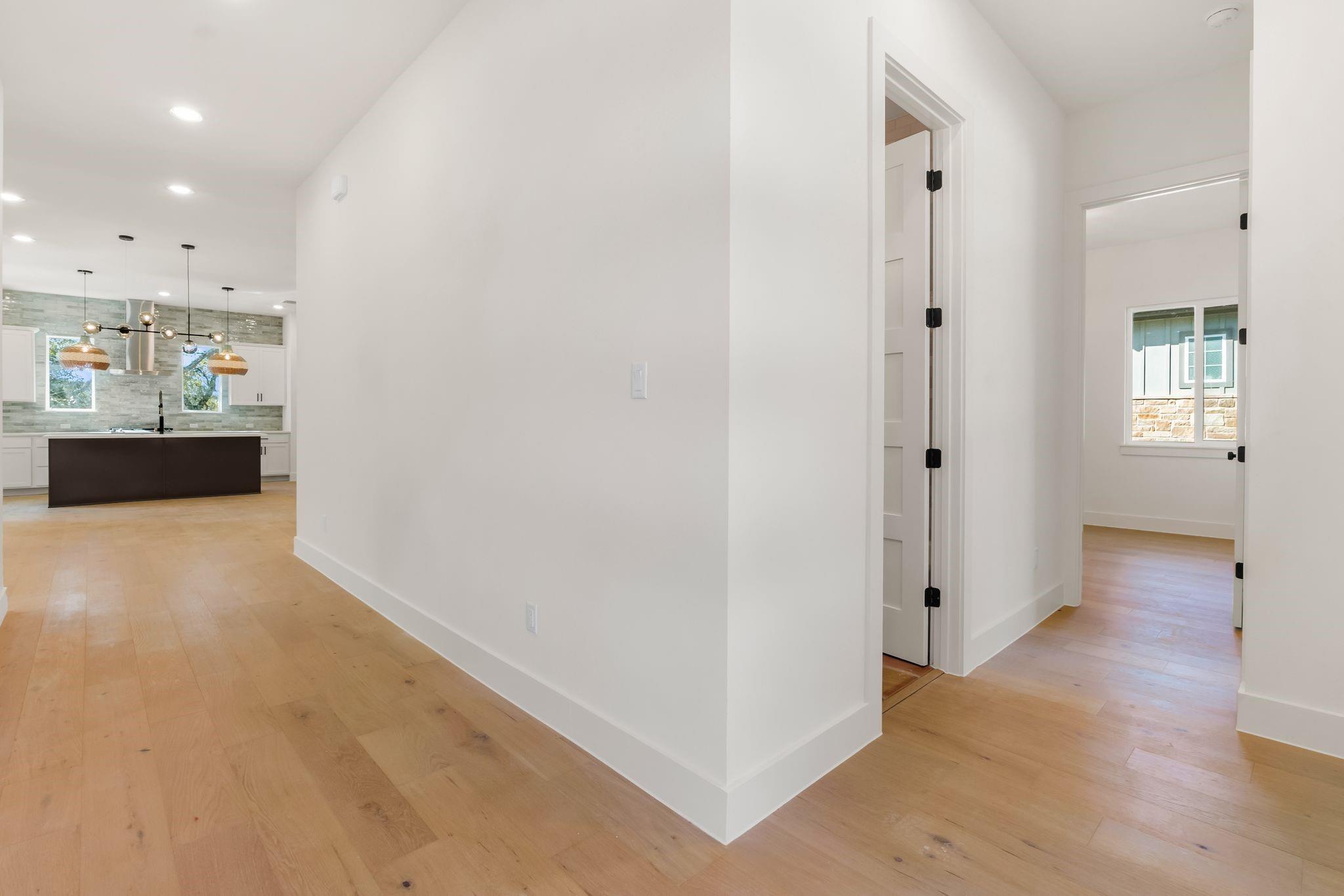 300 Bedford DR