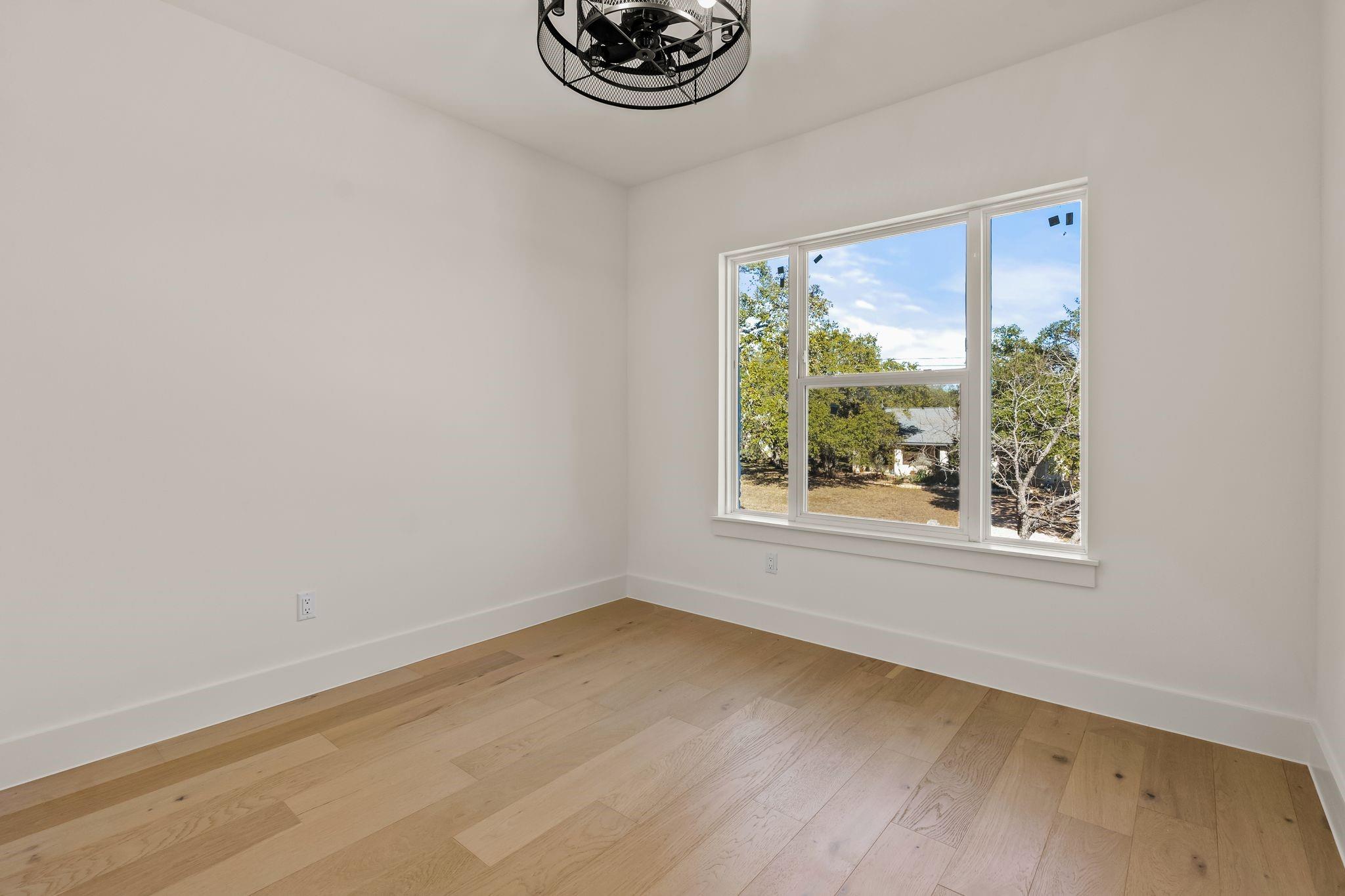 300 Bedford DR