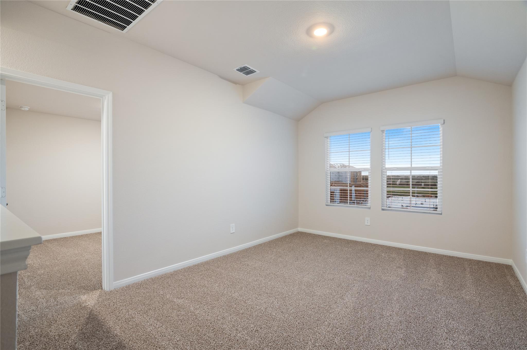 240 New Albany LN
