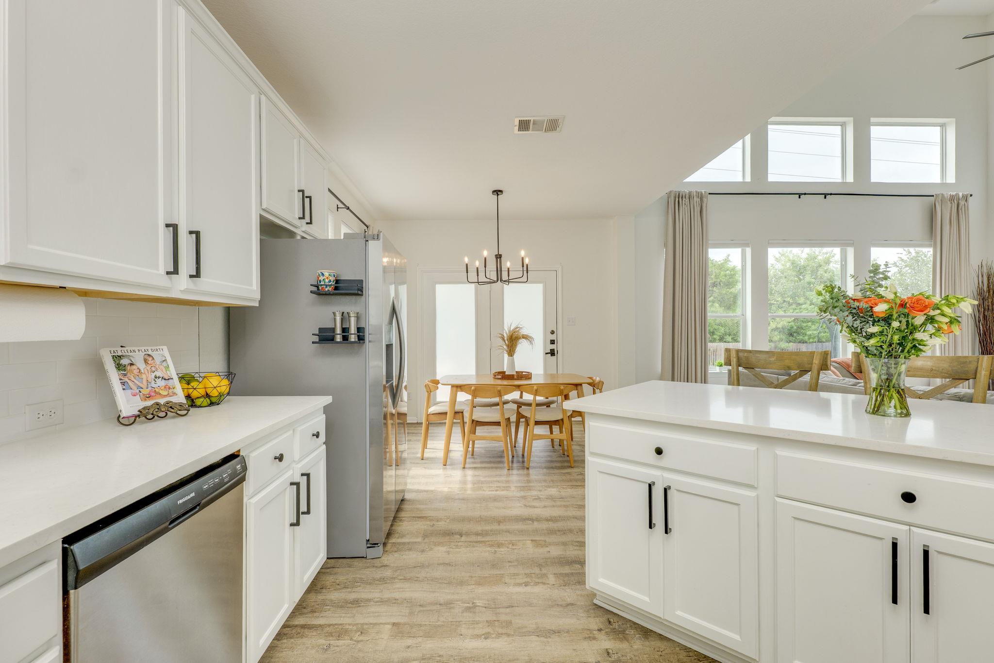 1509 Encino DR