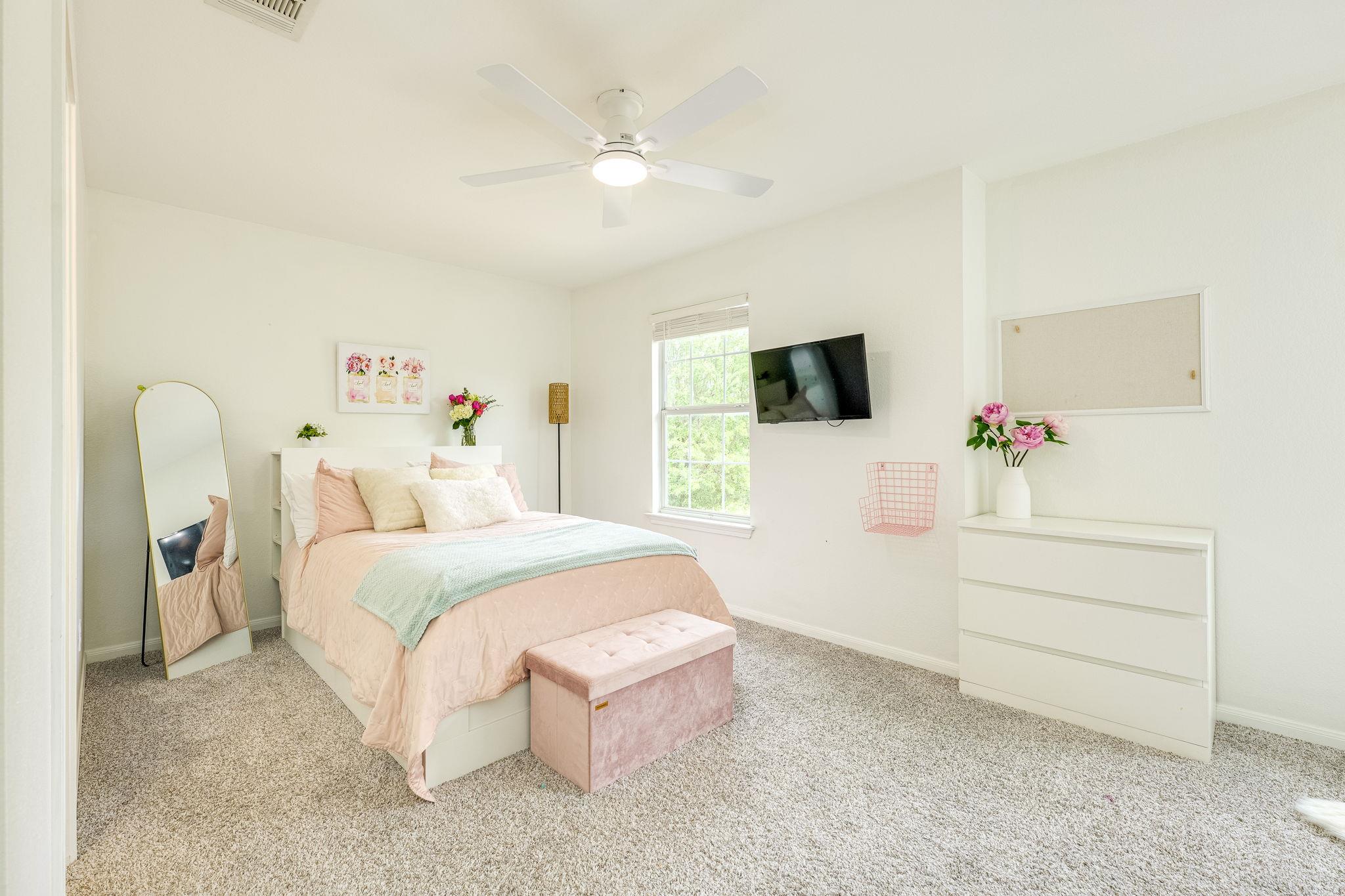1509 Encino DR
