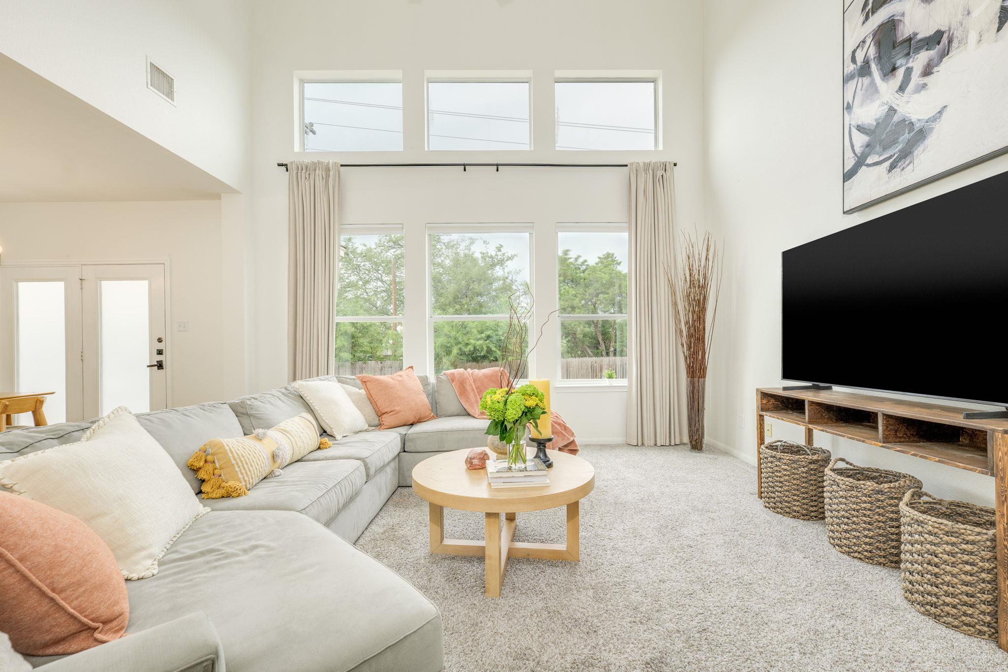 1509 Encino DR
