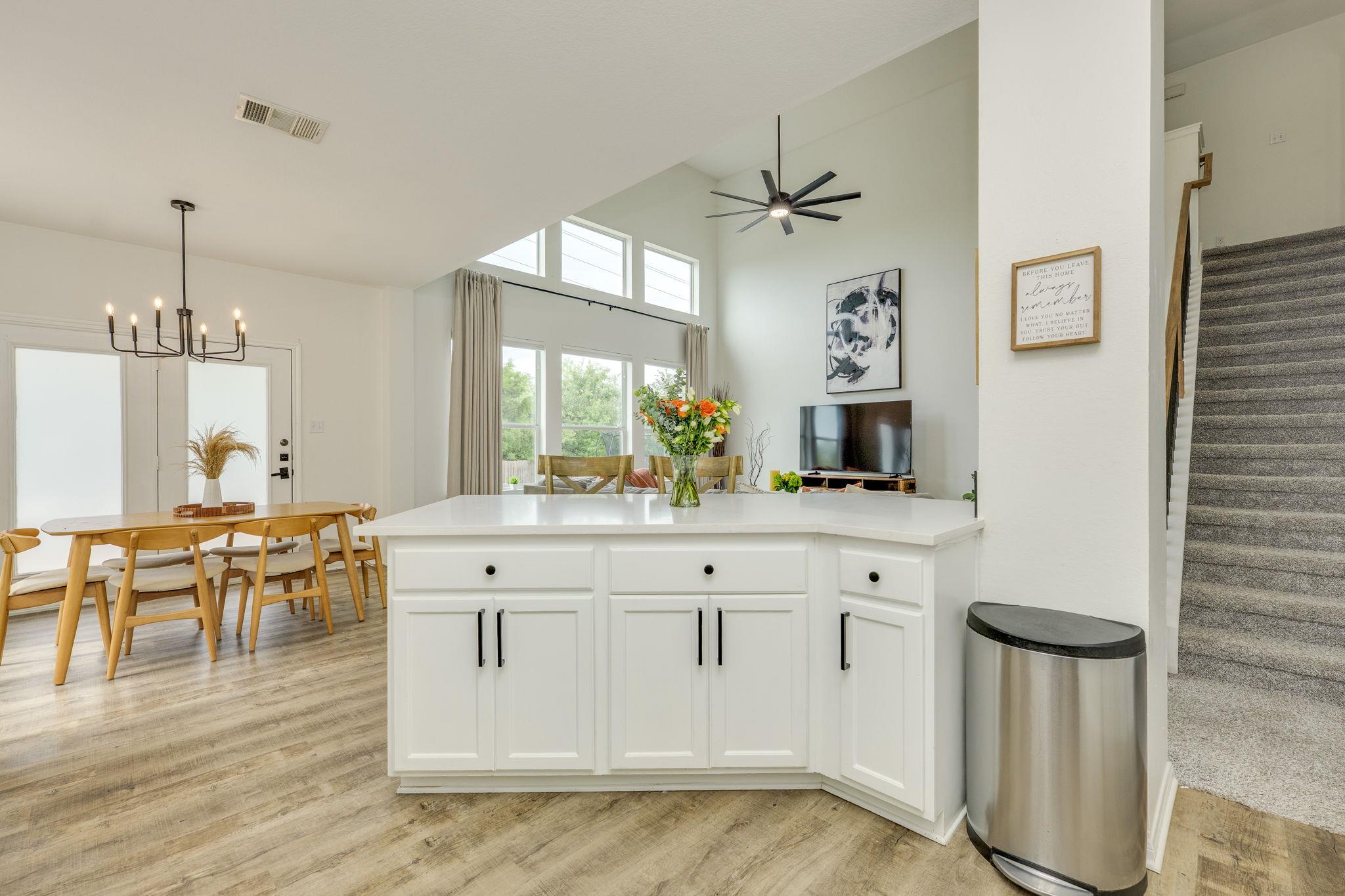 1509 Encino DR