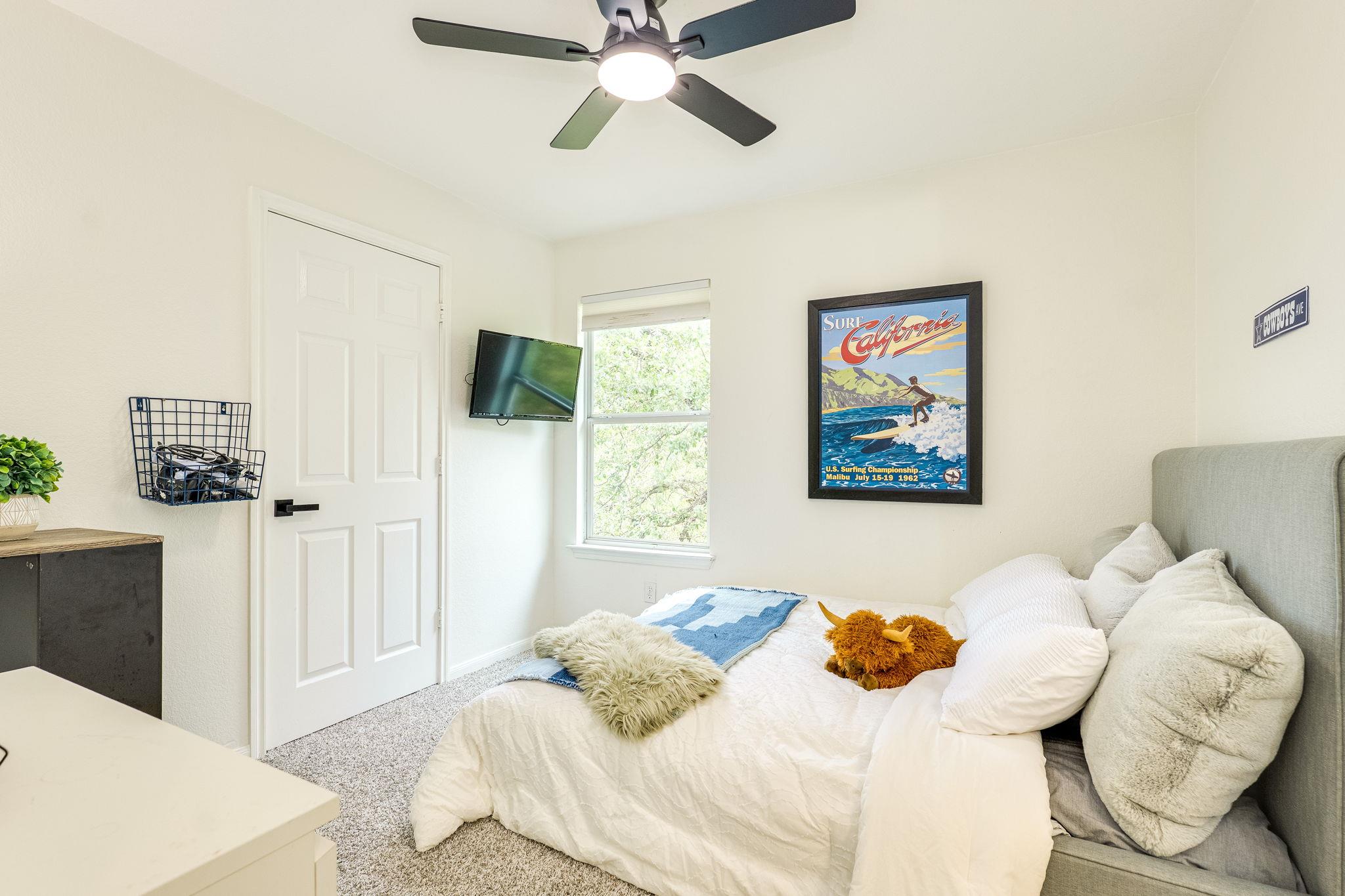1509 Encino DR
