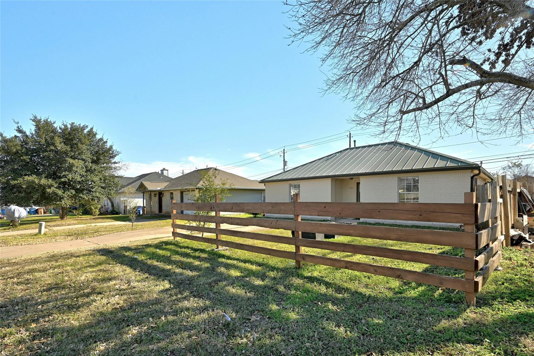 2501 Blue Meadow DR