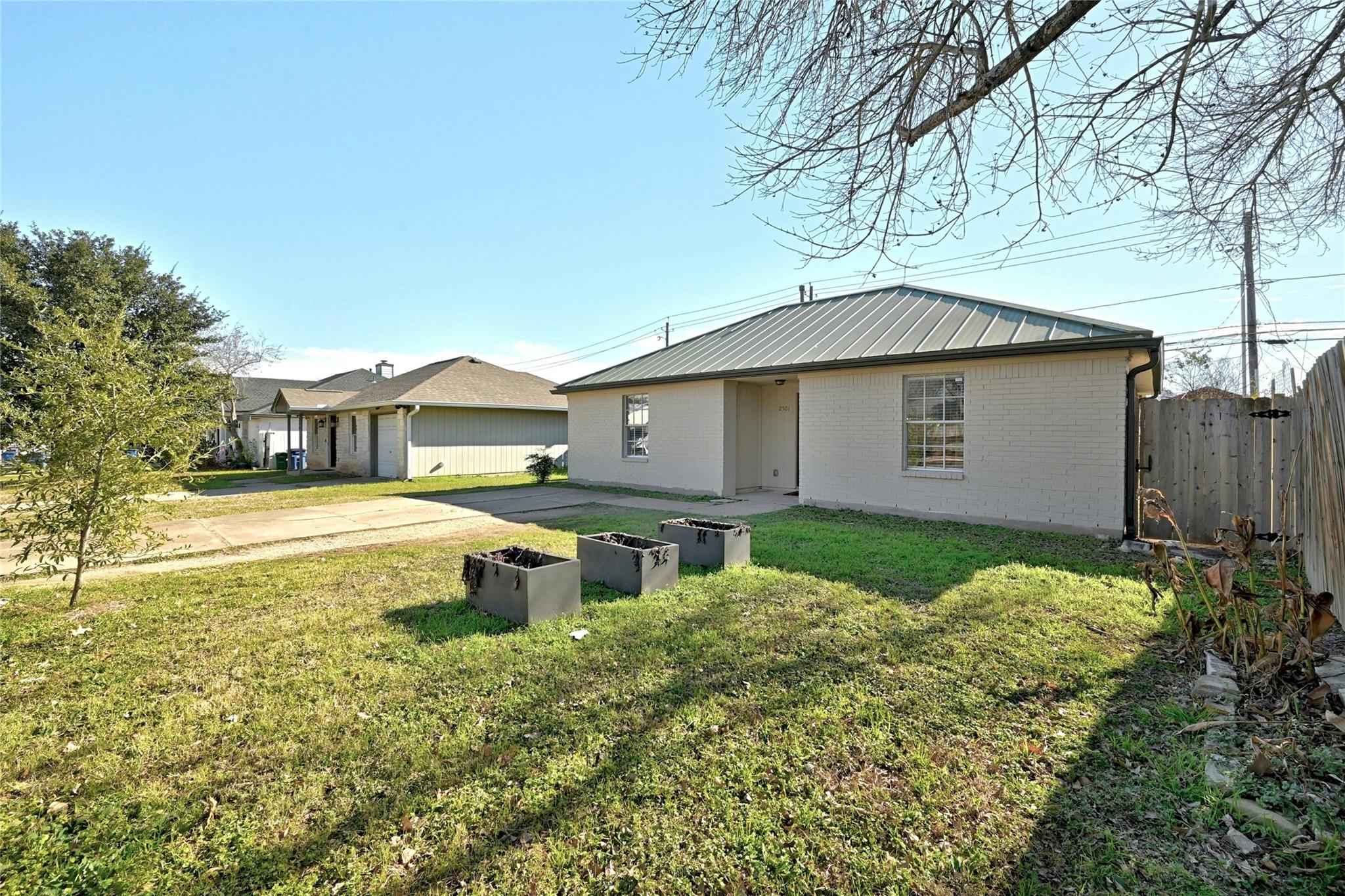 2501 Blue Meadow DR