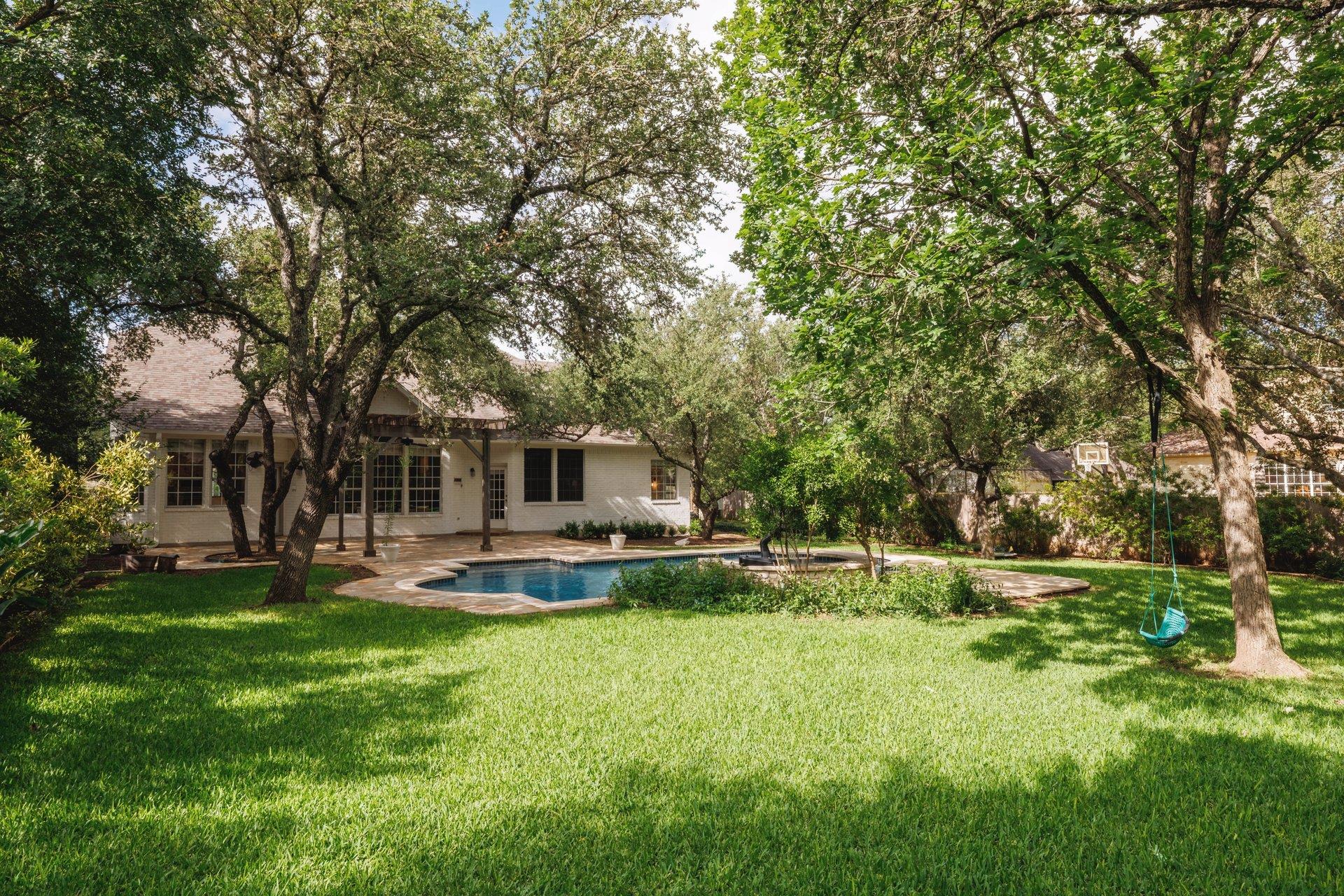 5512 Ballenton LN