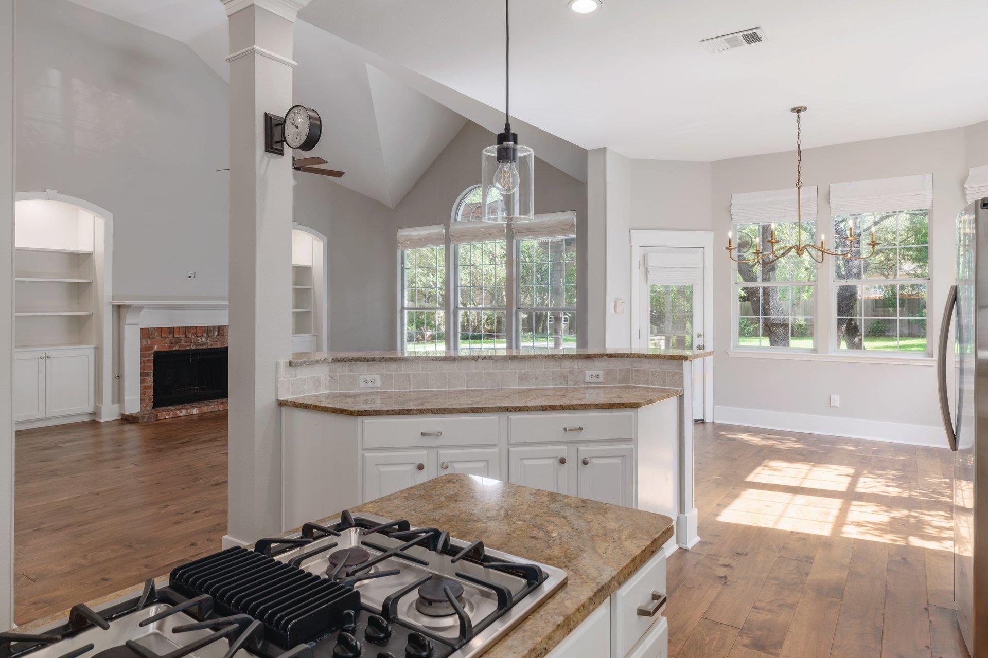 5512 Ballenton LN